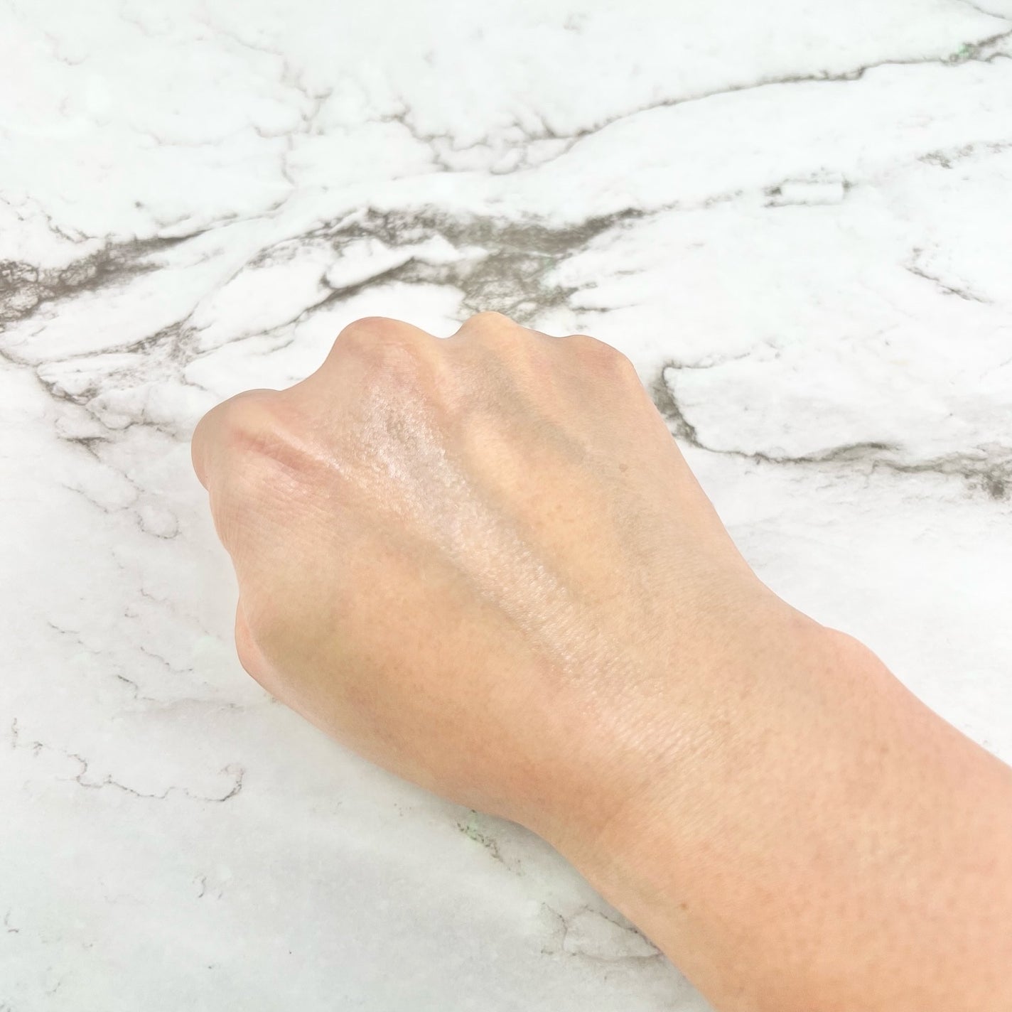 ラディエンスメラホワイトセラム/HEARIM/美容液を使ったクチコミ(4枚目)