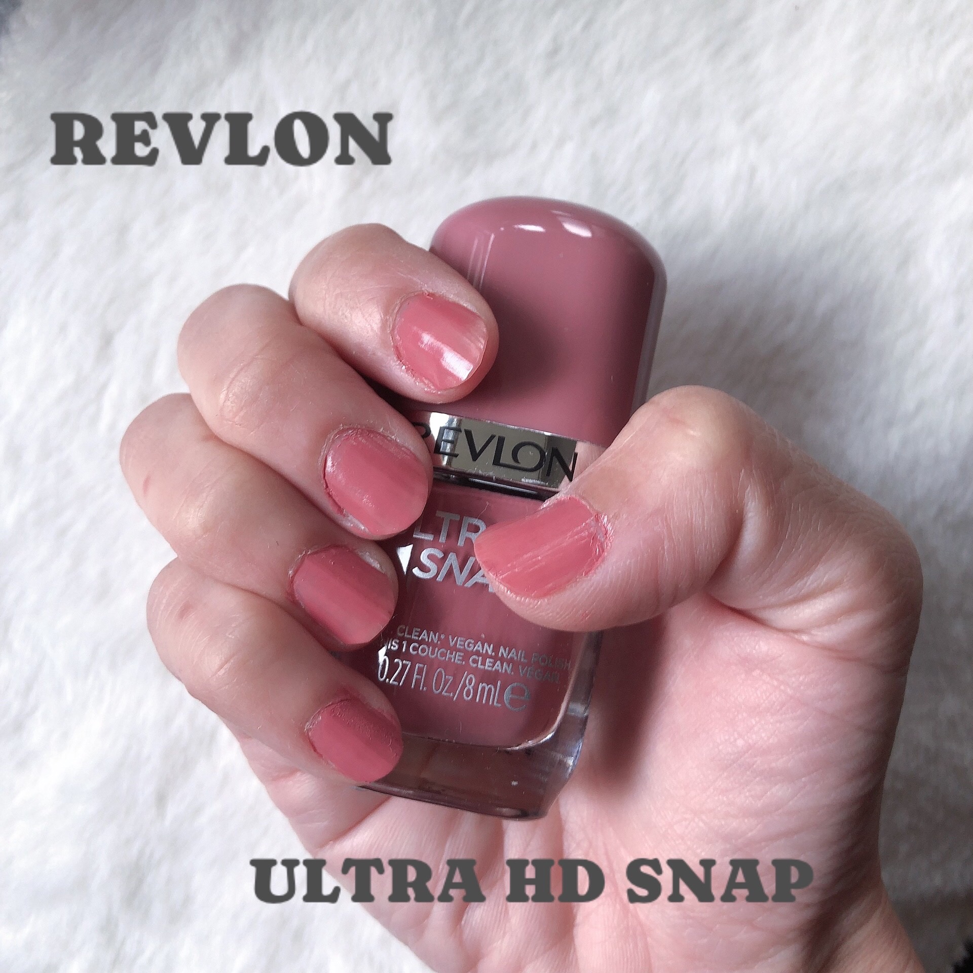 ウルトラ HD スナップ！/REVLON/マニキュアを使ったクチコミ（1枚目）