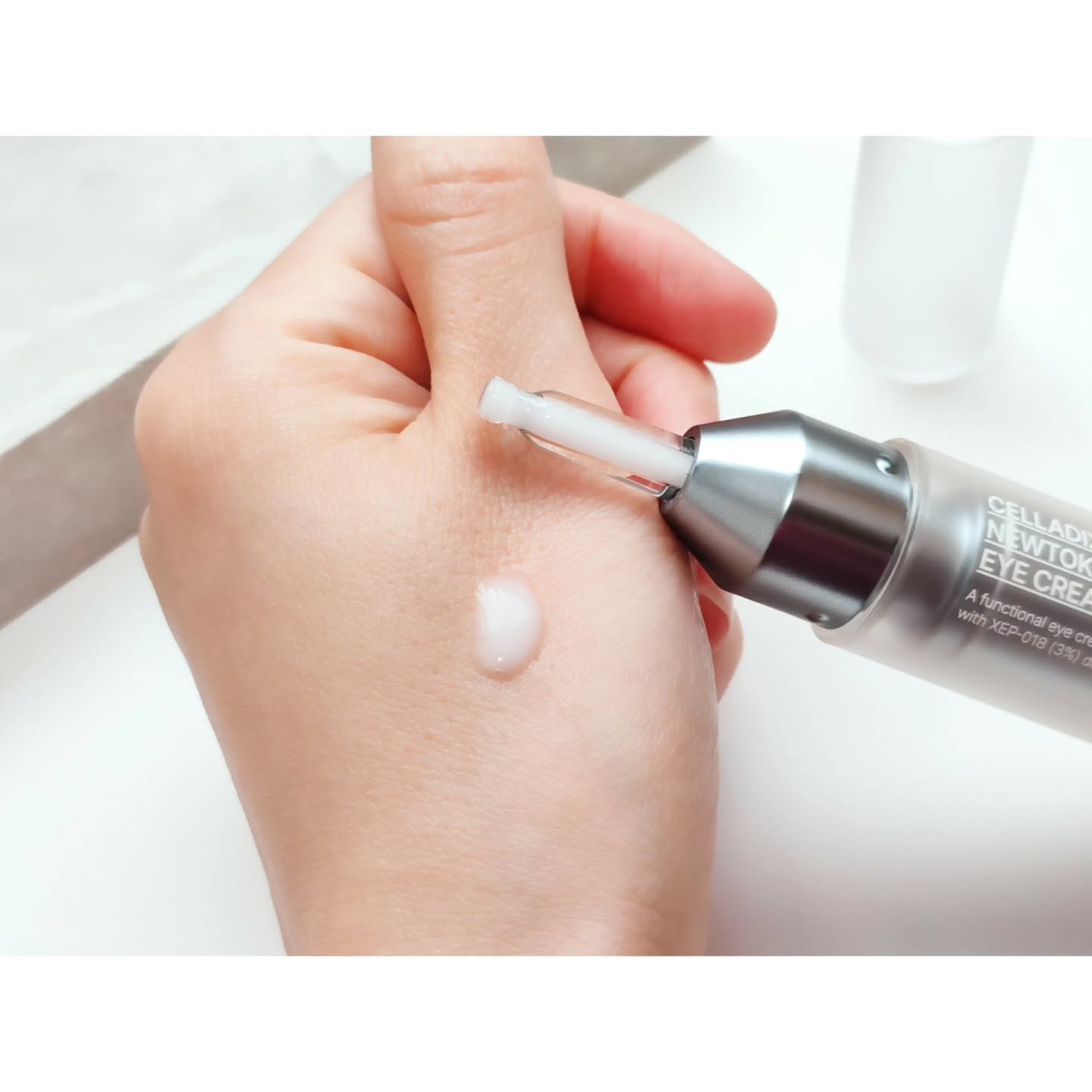 ニュートックス コーンスネイルアイクリーム/Celladix/アイケア・アイクリームを使ったクチコミ（3枚目）