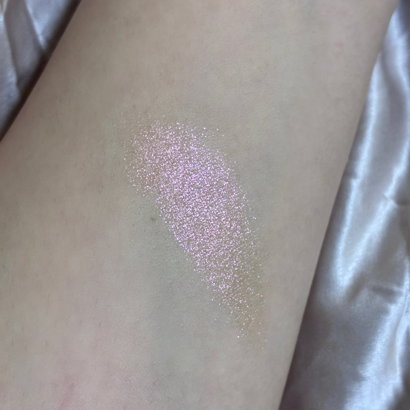 プリズム エアー ハイライター/CLIO/パウダーハイライトを使ったクチコミ(2枚目)