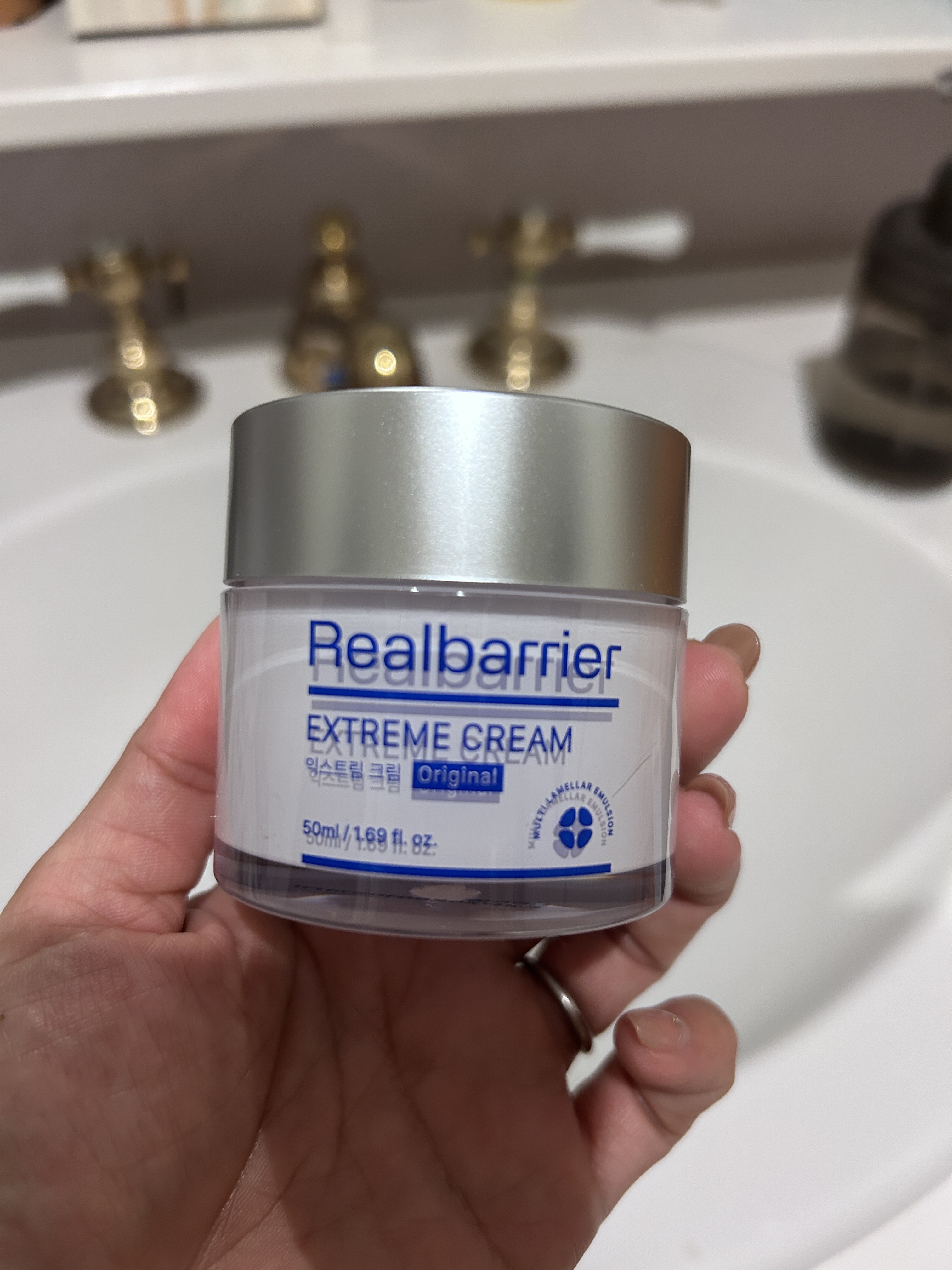 リアルバリア エクストリームクリーム オリジナル/Real Barrier/フェイスクリームを使ったクチコミ（1枚目）