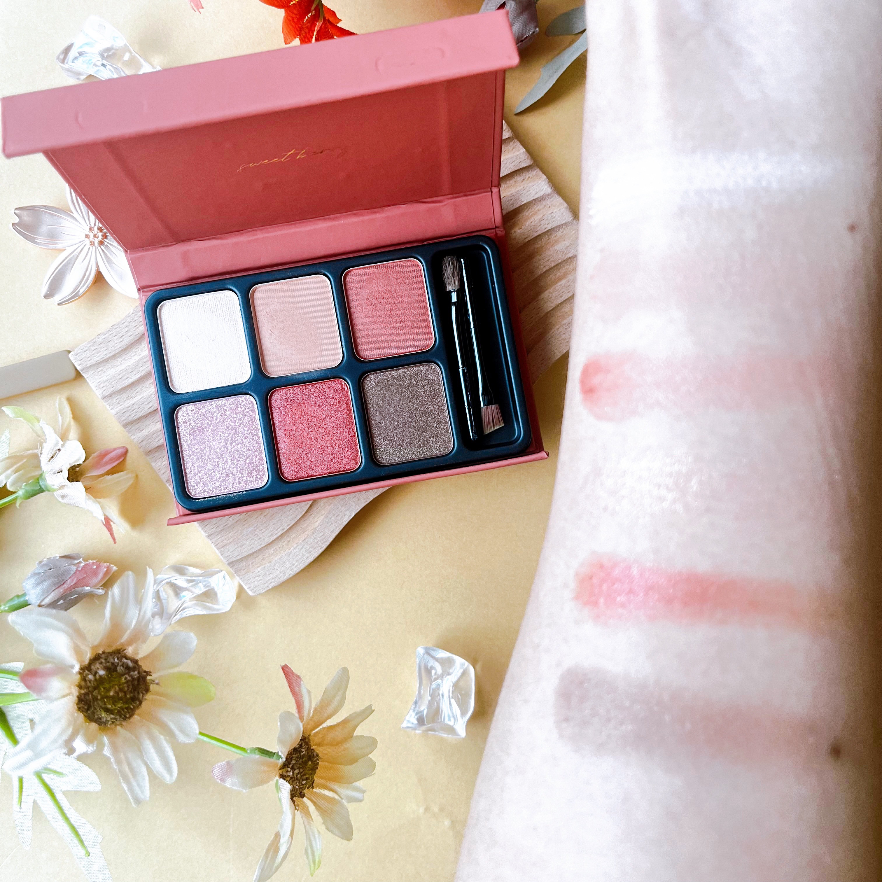 アイカラーパレット/heme/アイシャドウパレットを使ったクチコミ（3枚目）