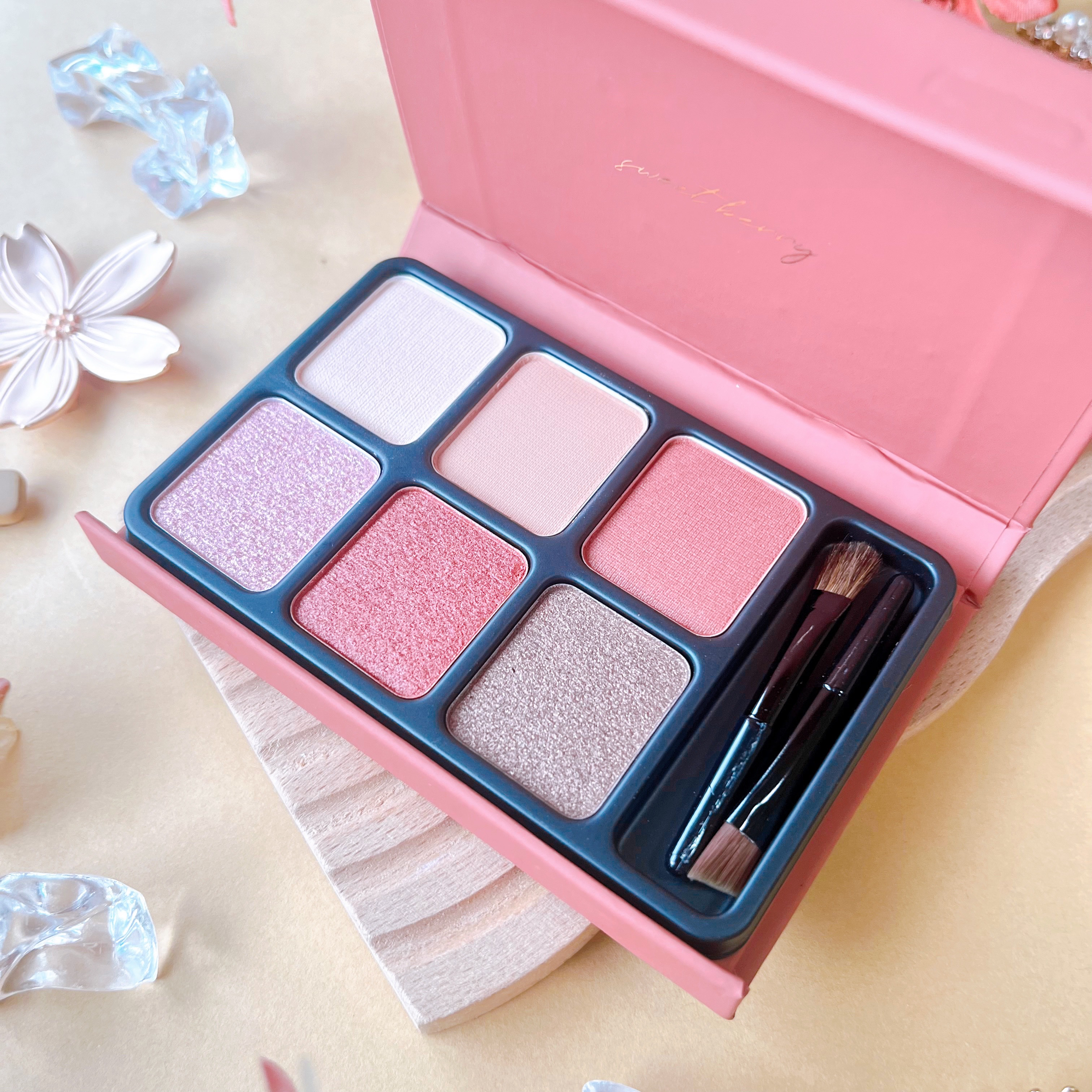 アイカラーパレット/heme/アイシャドウパレットを使ったクチコミ（2枚目）