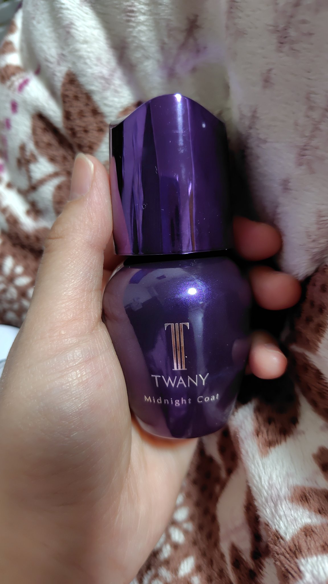 トワニー ミッドナイトコート/TWANY/美容液を使ったクチコミ（1枚目）