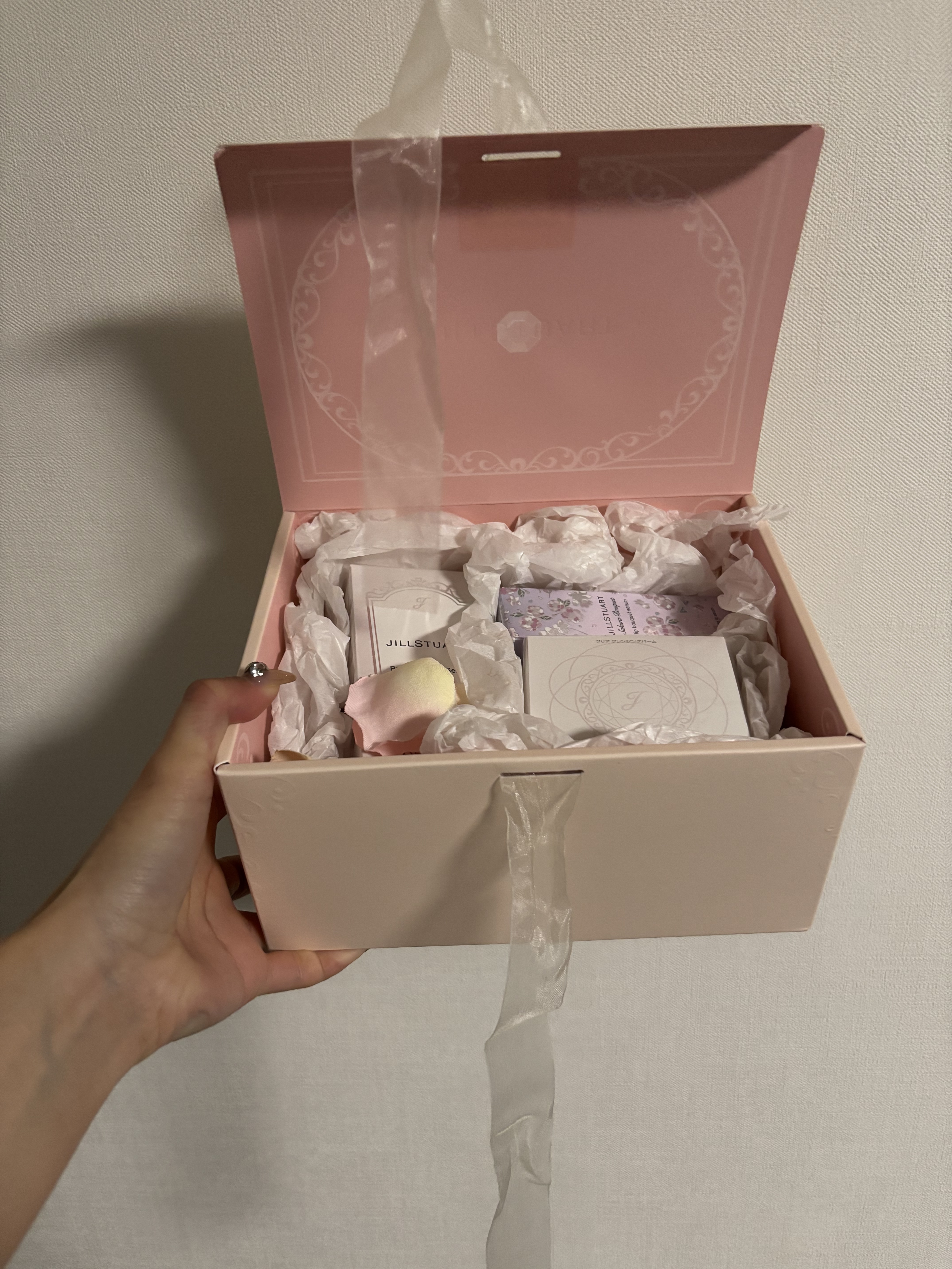 ジルスチュアート　クリスタルブルーム　リップブーケ セラム/JILL STUART/リッププランパーを使ったクチコミ（1枚目）