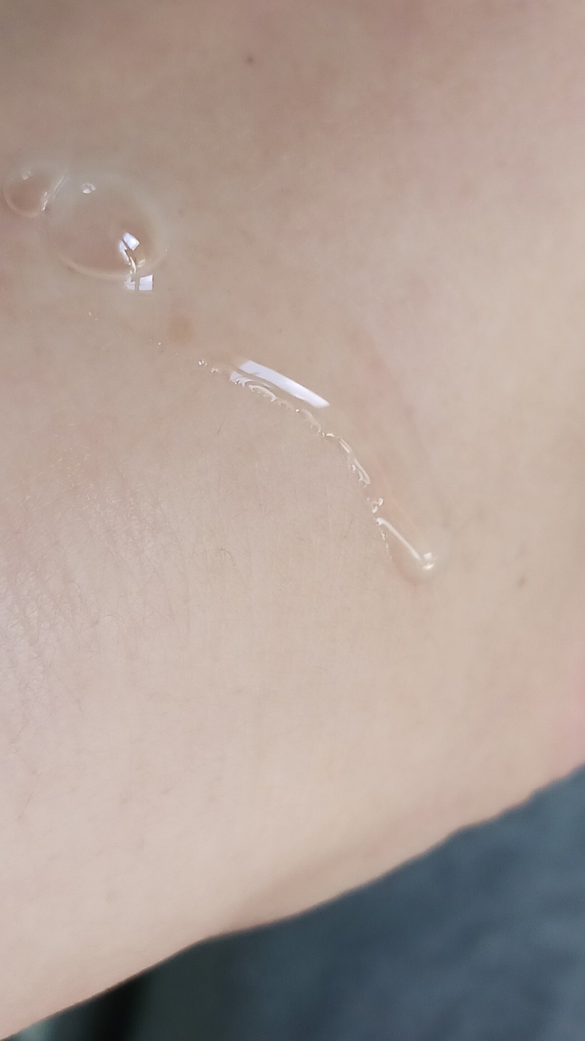 ヒアル インテカディープハイドレーションアンプル/make prem/美容液を使ったクチコミ（2枚目）