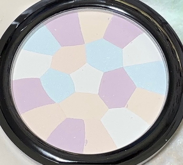 UR GLAM MARBLE FACE POWDER/U R GLAM/プレストパウダーを使ったクチコミ(5枚目)