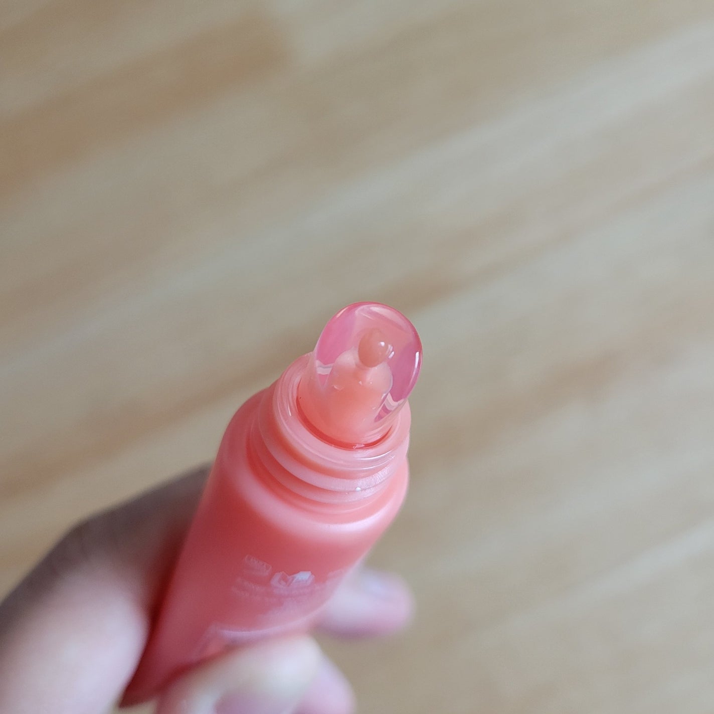 リップグロウィバーム/LANEIGE/リップバームを使ったクチコミ(4枚目)