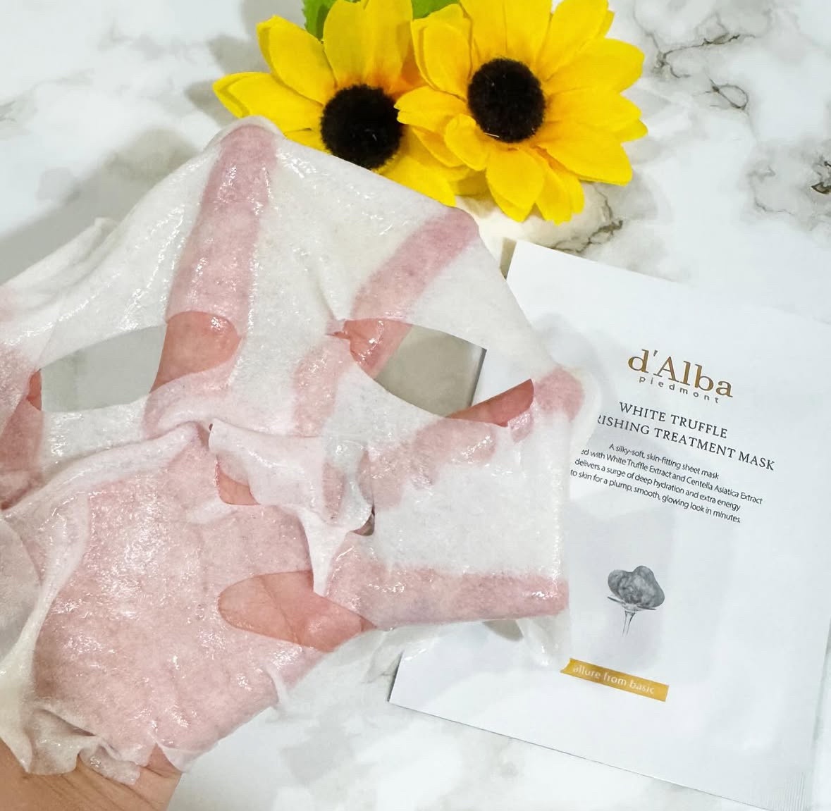 ホワイトトリュフナリシングトリートメントマスク/ダルバ/シートマスク・パックを使ったクチコミ（3枚目）
