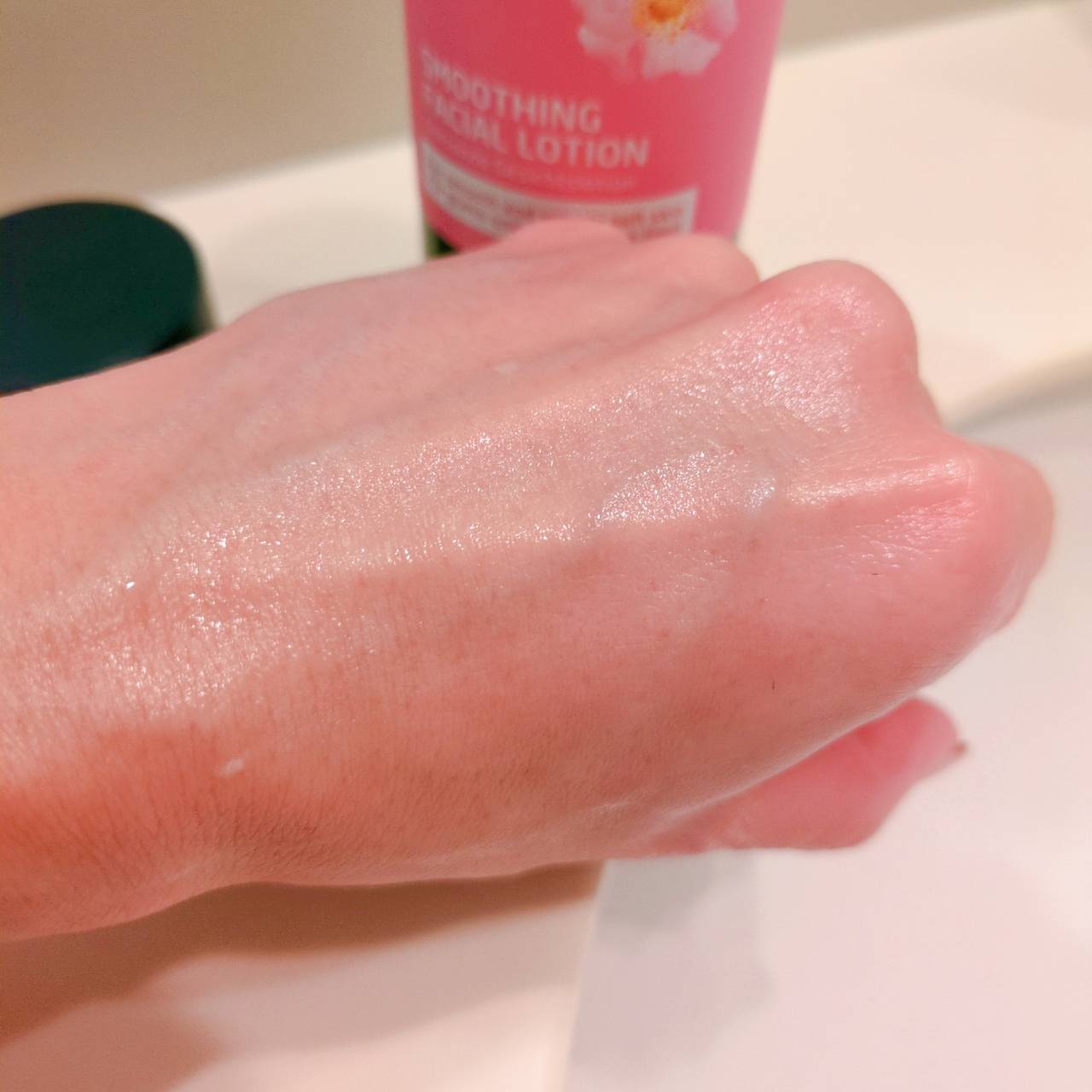 ワイルドローズ スムージングローション/WELEDA/化粧水を使ったクチコミ（1枚目）