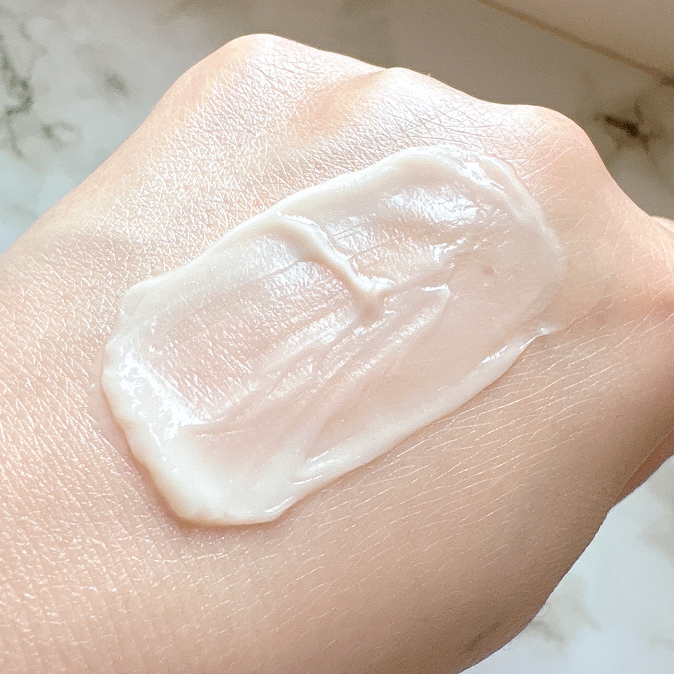 ロータス キューティクルヘアパック ツヤサラ ティー＆シトラスの香り 180g/ダイアン/ヘアマスク・ヘアパックを使ったクチコミ（3枚目）