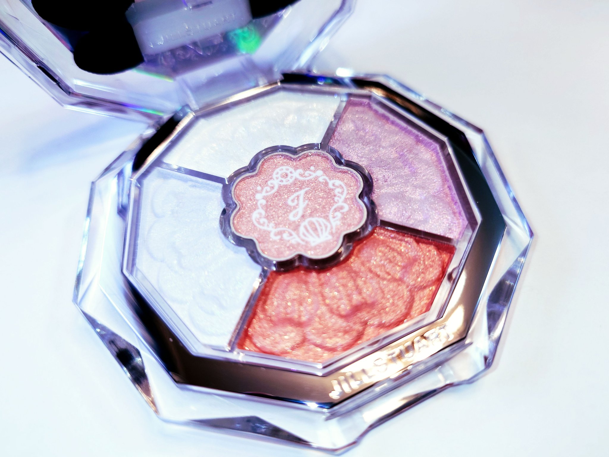 ジルスチュアート ブルームクチュール アイズ　ジュエルドブーケ/JILL STUART/アイシャドウパレットを使ったクチコミ（2枚目）