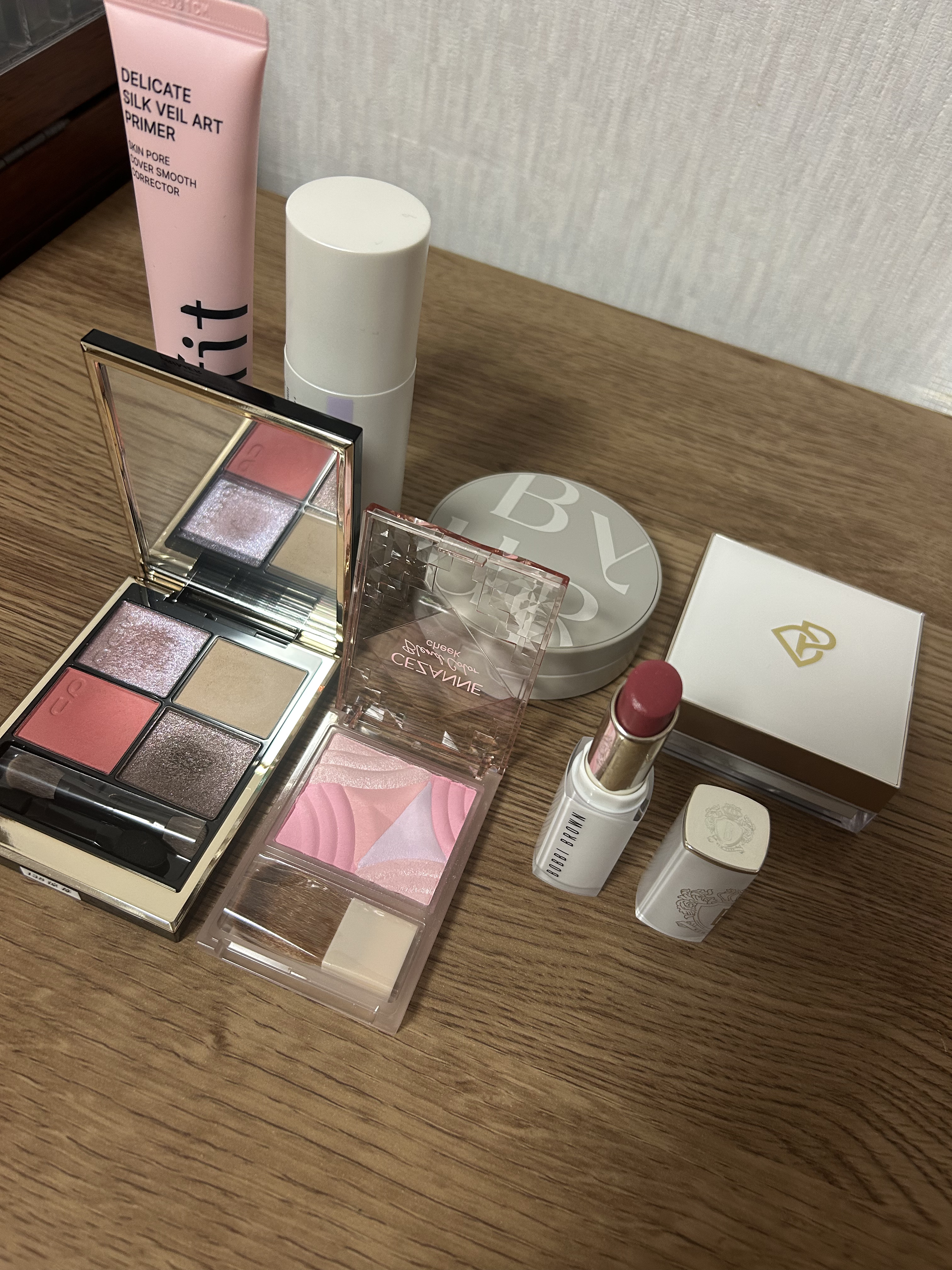 セラムフィット シャイニング トーンアップクリーム V1/ByUR/化粧下地を使ったクチコミ（2枚目）