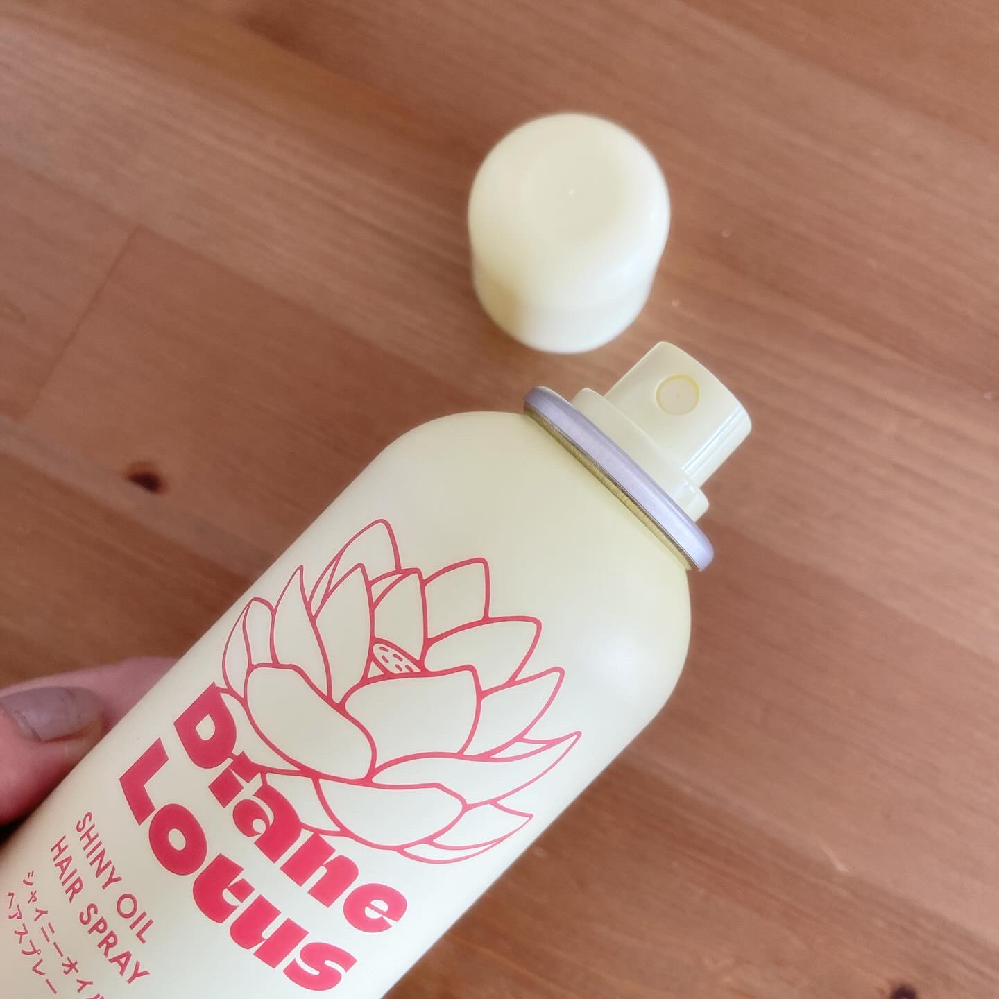 ロータス シャイニーオイル ヘアスプレー ピーチ＆ホワイトティーの香り/ダイアン/ヘアスプレーを使ったクチコミ（3枚目）