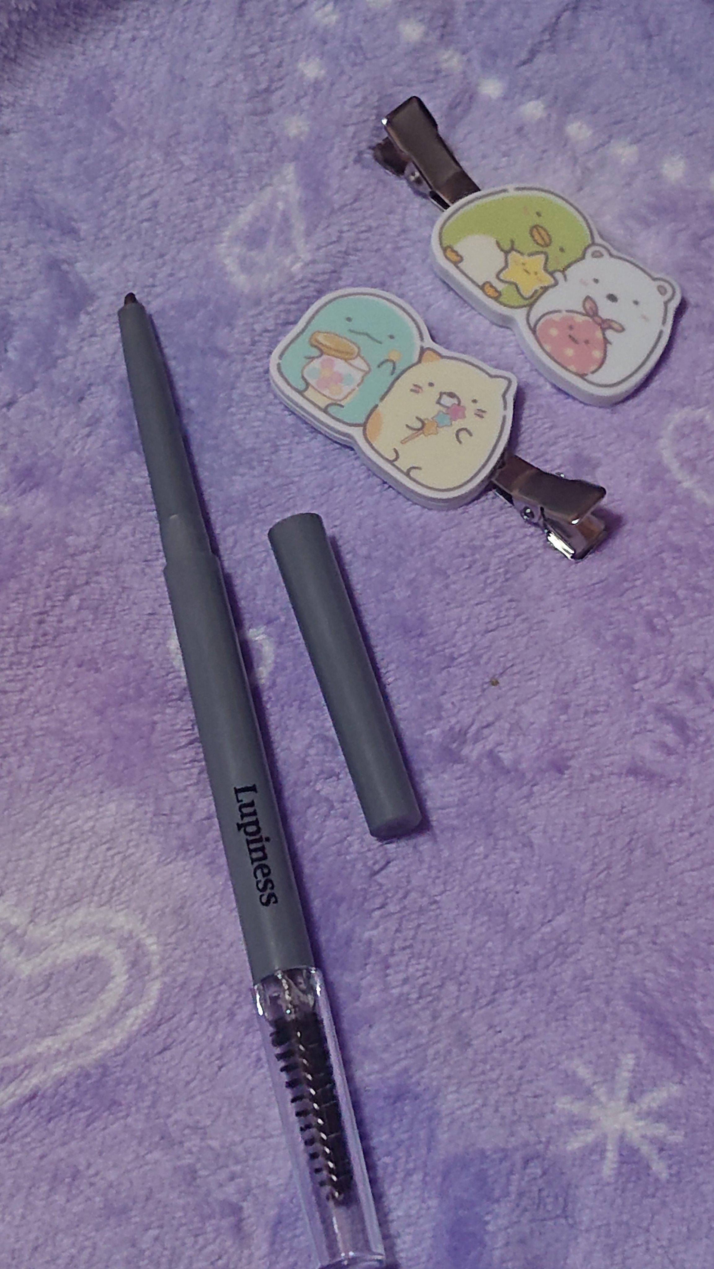 セリア LP アイブロウペンシルのクチコミ「セリアのアイブロウペンシル、Lupinessです。私眉毛描くのバチボコに下手で…いつもパウダー.....」（1枚目）