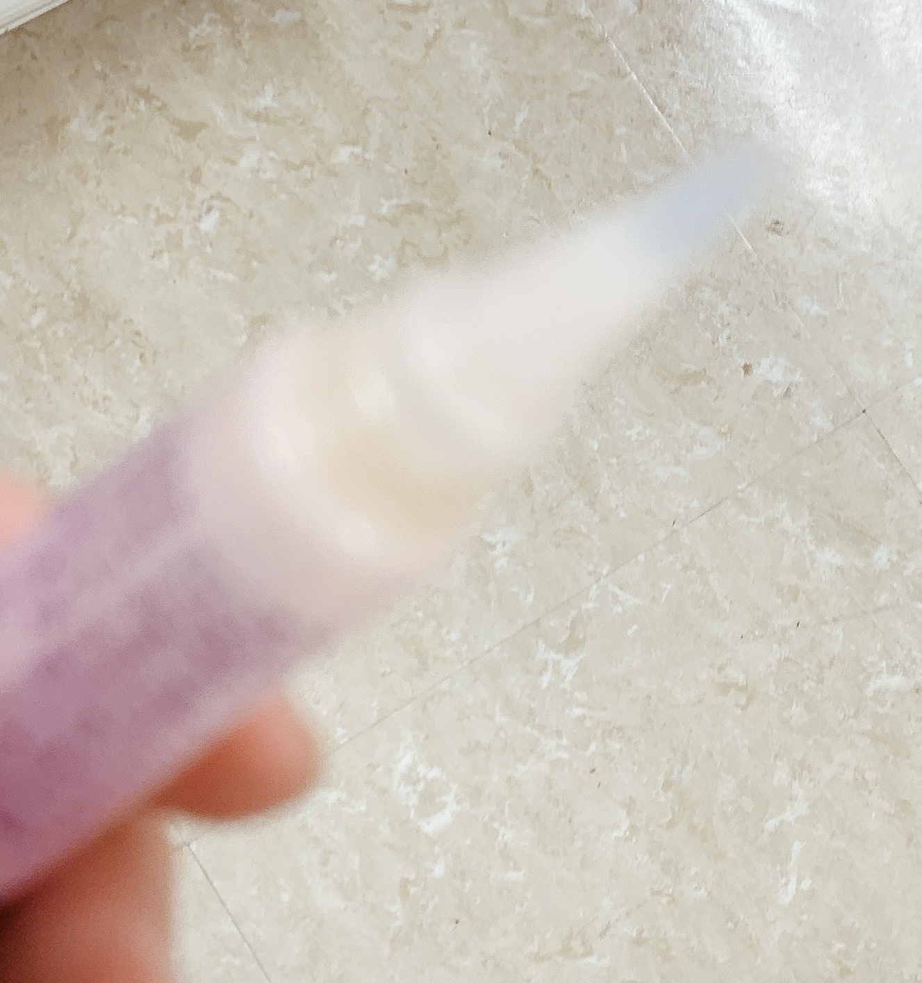 デュカート ネイルオイルセラム Lのクチコミ「
ポーチにインして、いつでも簡単自爪ケア✨

✼••┈┈••✼••┈┈••✼••┈┈••✼••.....」（3枚目）