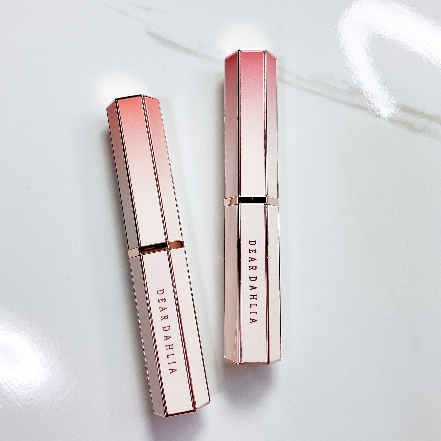 リップアルアグロウシャイン/DEAR DAHLIA/口紅を使ったクチコミ（3枚目）