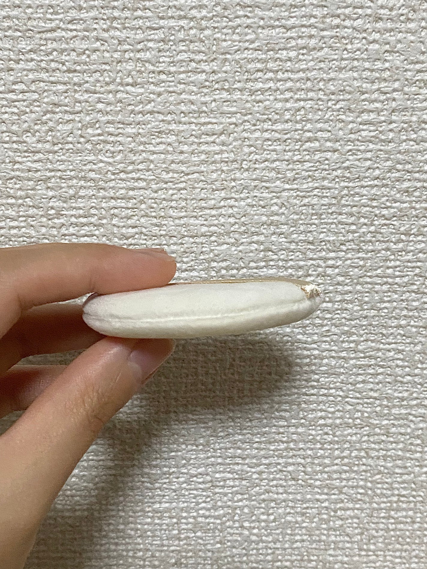 コスメ好きのくま🐻 on LIPS 「パウダーパフ・ドラッグストアで購入したパウダーパフです!・値段..」(4枚目)