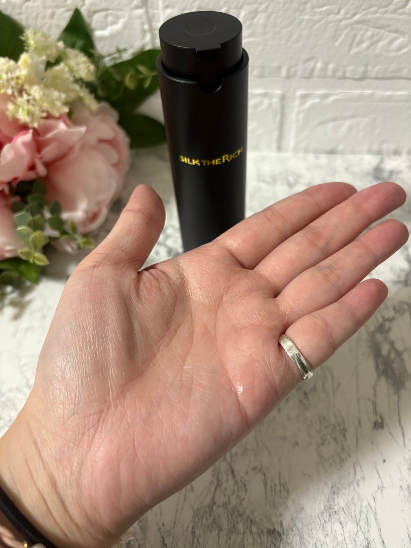 ザ・リッチ ヘアオイルMNM/SILK THE RICH/ヘアオイルを使ったクチコミ(4枚目)