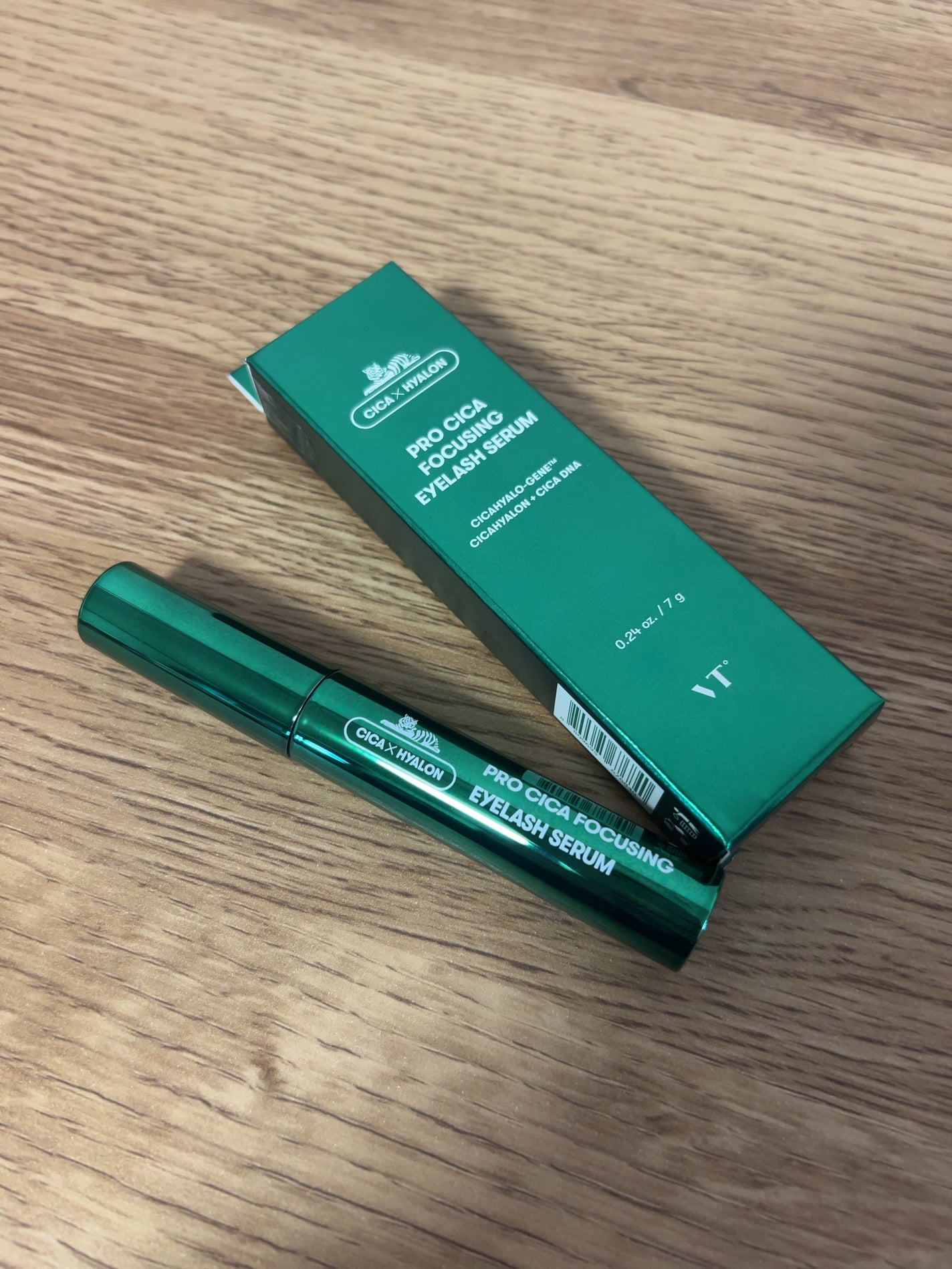 プロCICA フォーカシングアイラッシュセラム/VT/まつげ美容液を使ったクチコミ(1枚目)