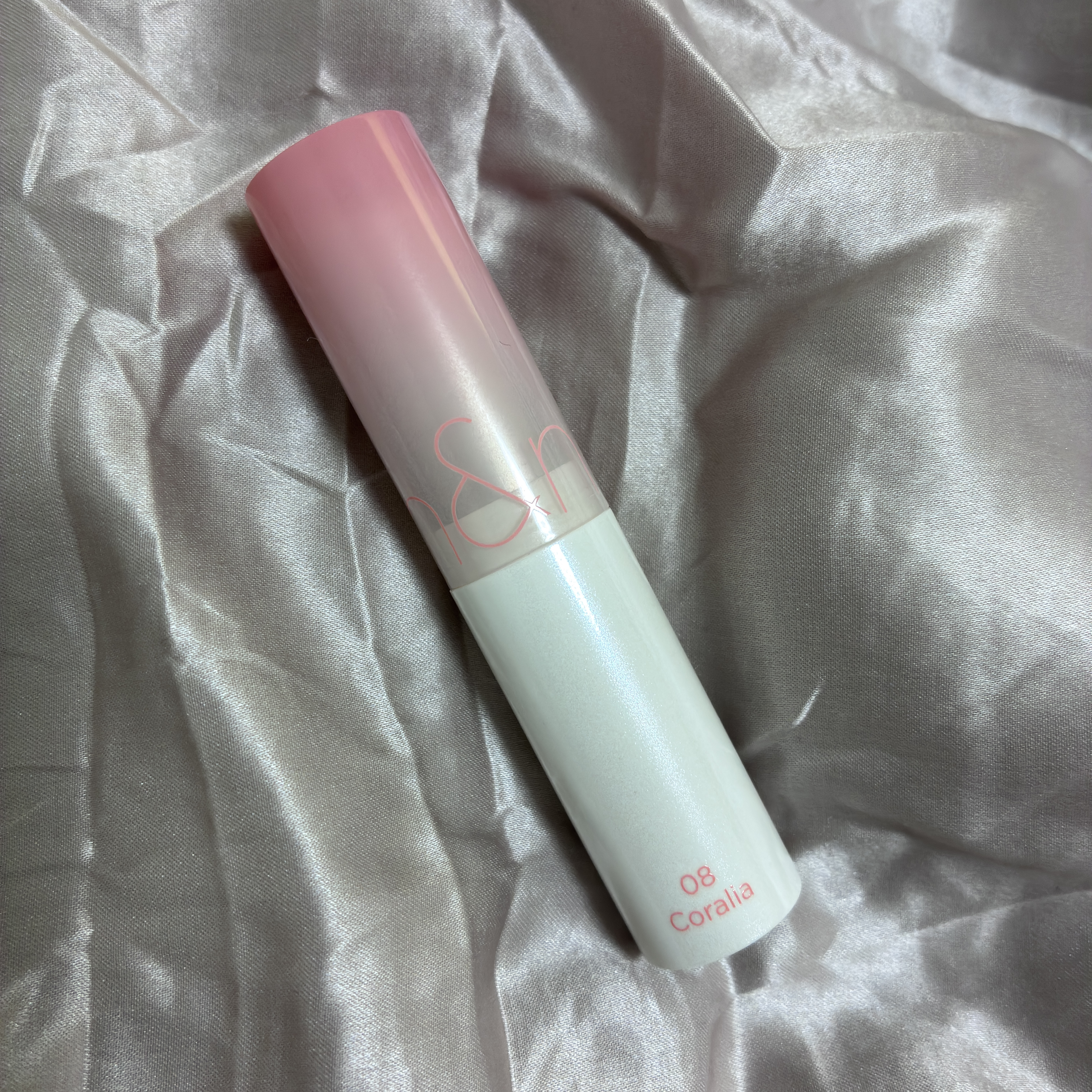 グラスティングメルティングバーム/rom&amp;nd/リップバームを使ったクチコミ（1枚目）