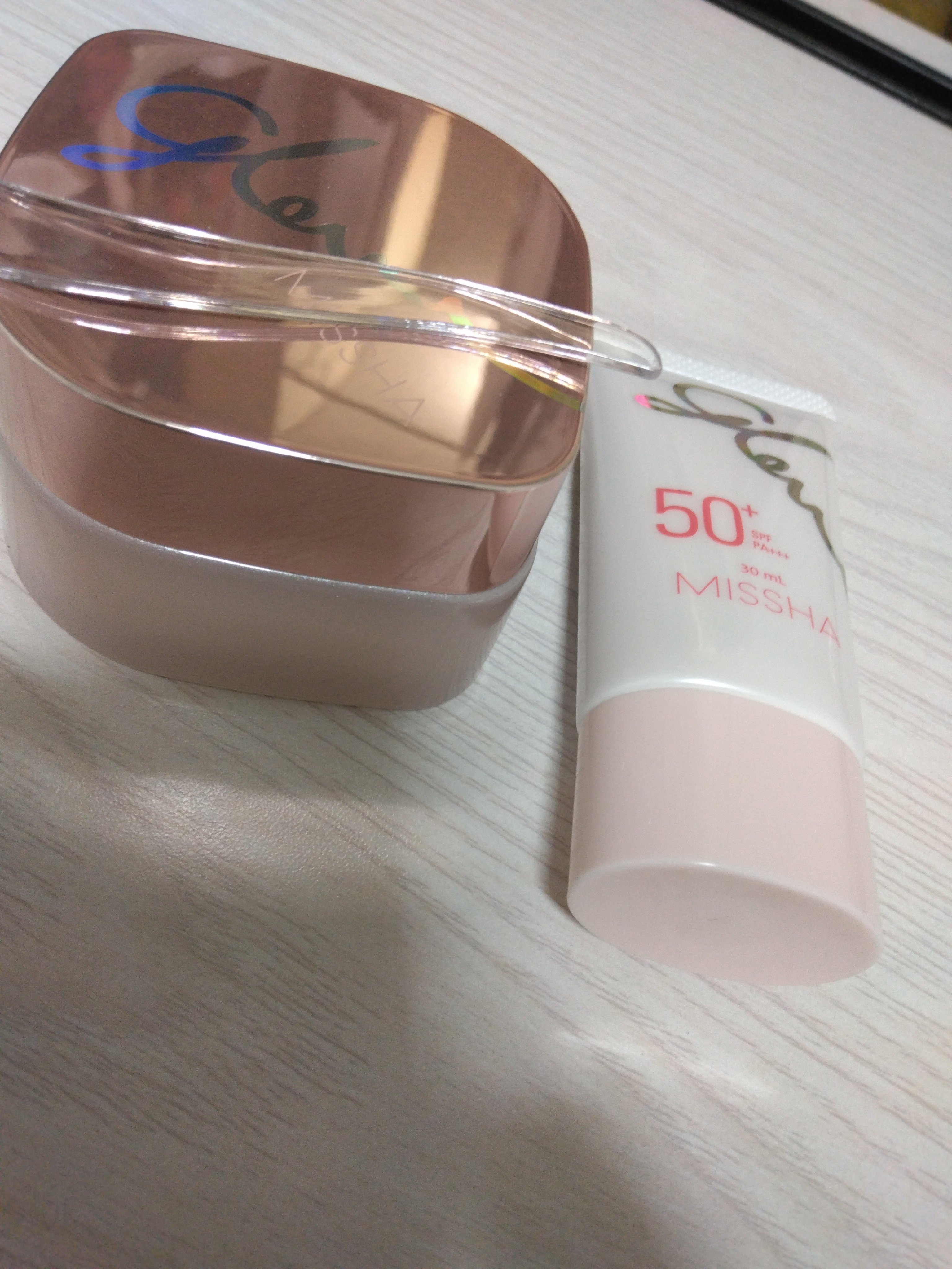 ミシャ グロウ スキンバーム（Ｒ）/MISSHA/化粧下地を使ったクチコミ（2枚目）