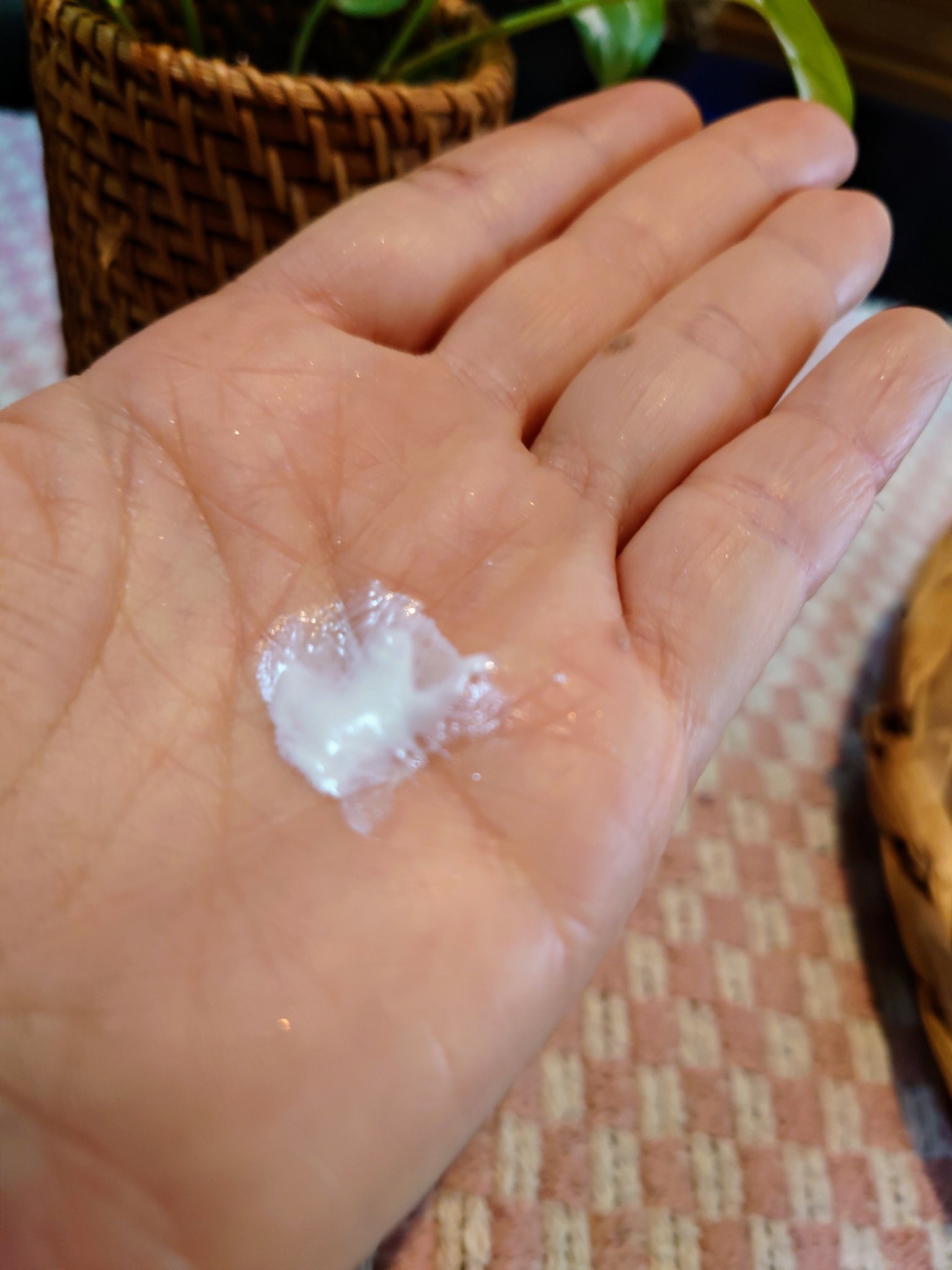 アリィー　クロノビューティ　フェイシャルジェルＵＶ　ＥＸ/アリィー/日焼け止めジェルを使ったクチコミ（3枚目）