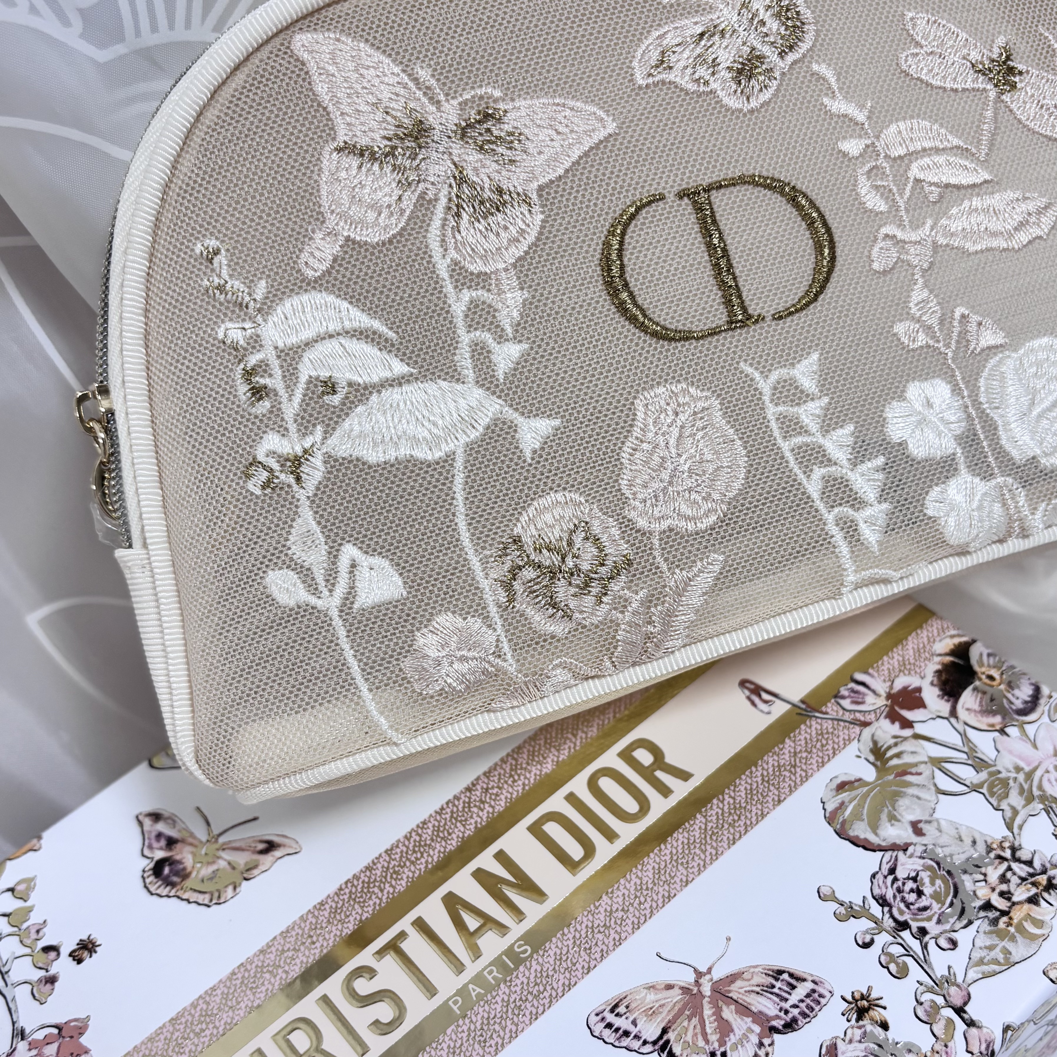 ディオールショウ モノ クルール 619 チュチュ/Dior/アイシャドウを使ったクチコミ（2枚目）