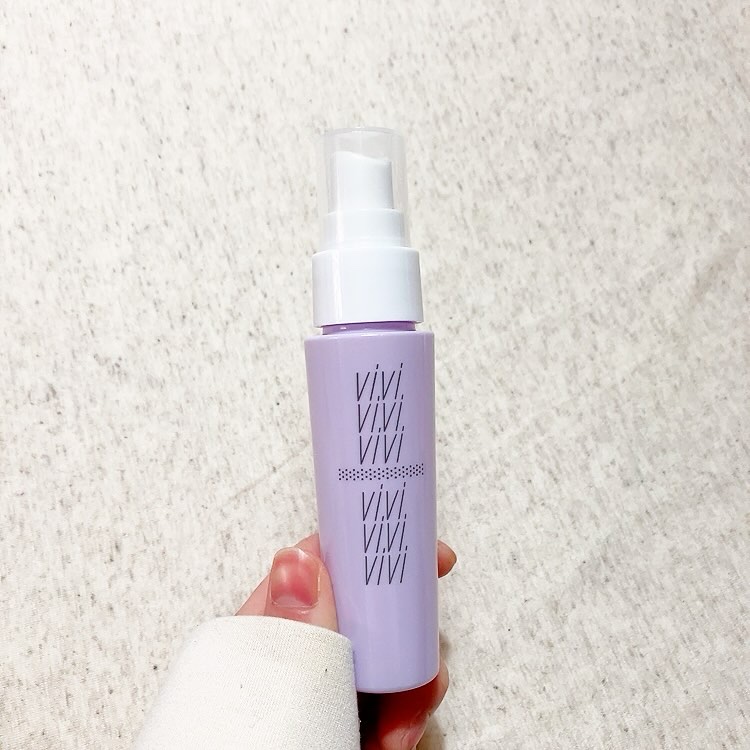 色持ちミスト/ヴィ・ヴィ/その他化粧小物を使ったクチコミ（2枚目）