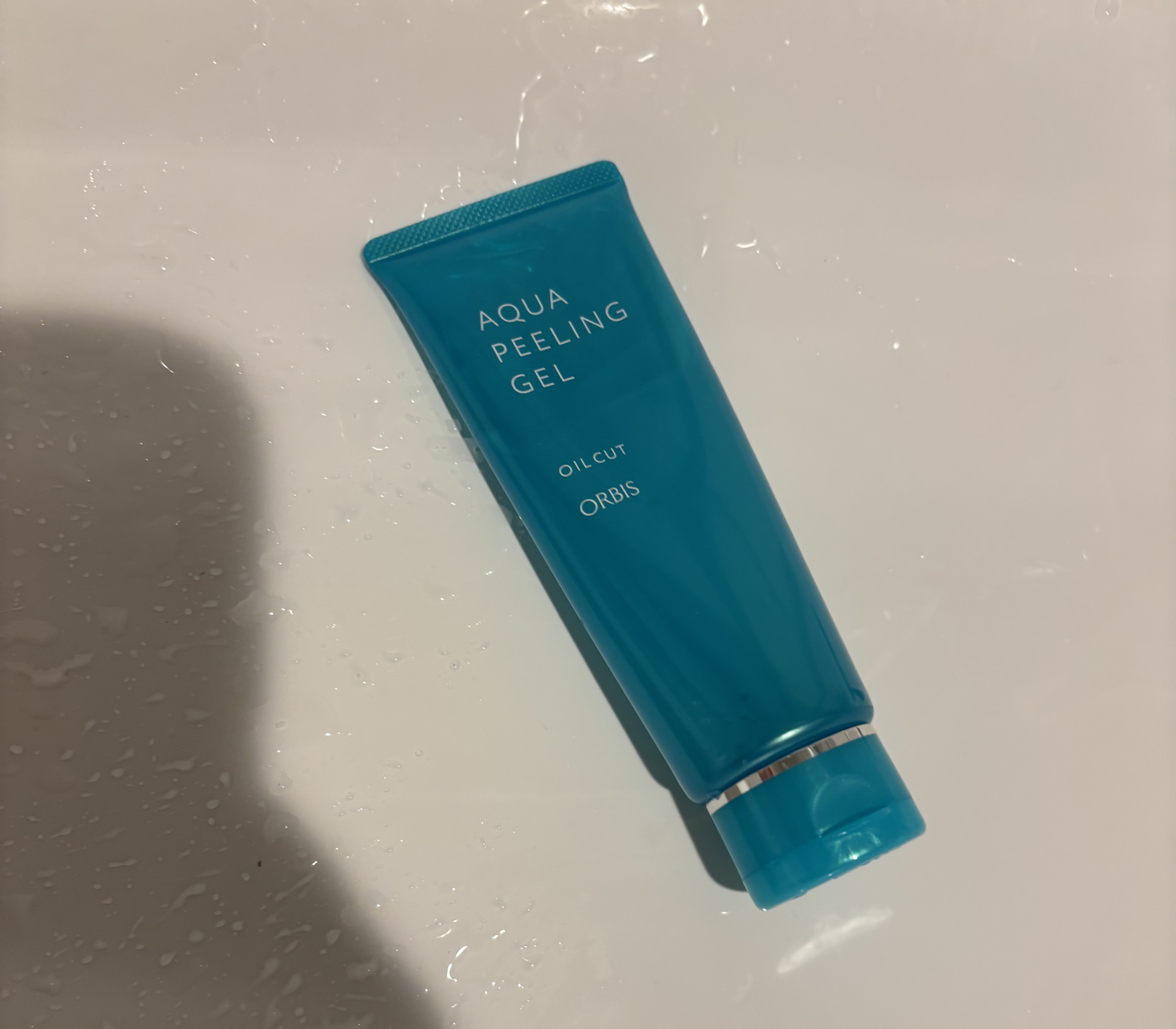 オルビス アクアピーリングジェルのクチコミ「敏感肌でも使えるピーリングジェル🫧

ニキビ跡もなんとなく薄まっていってるような。

ニキビ予.....」（2枚目）