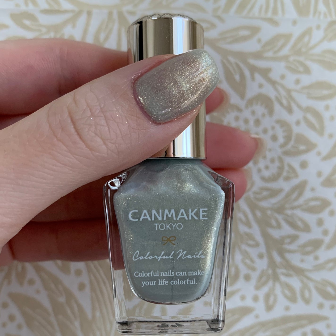 カラフルネイルズ/キャンメイク/マニキュアを使ったクチコミ(3枚目)