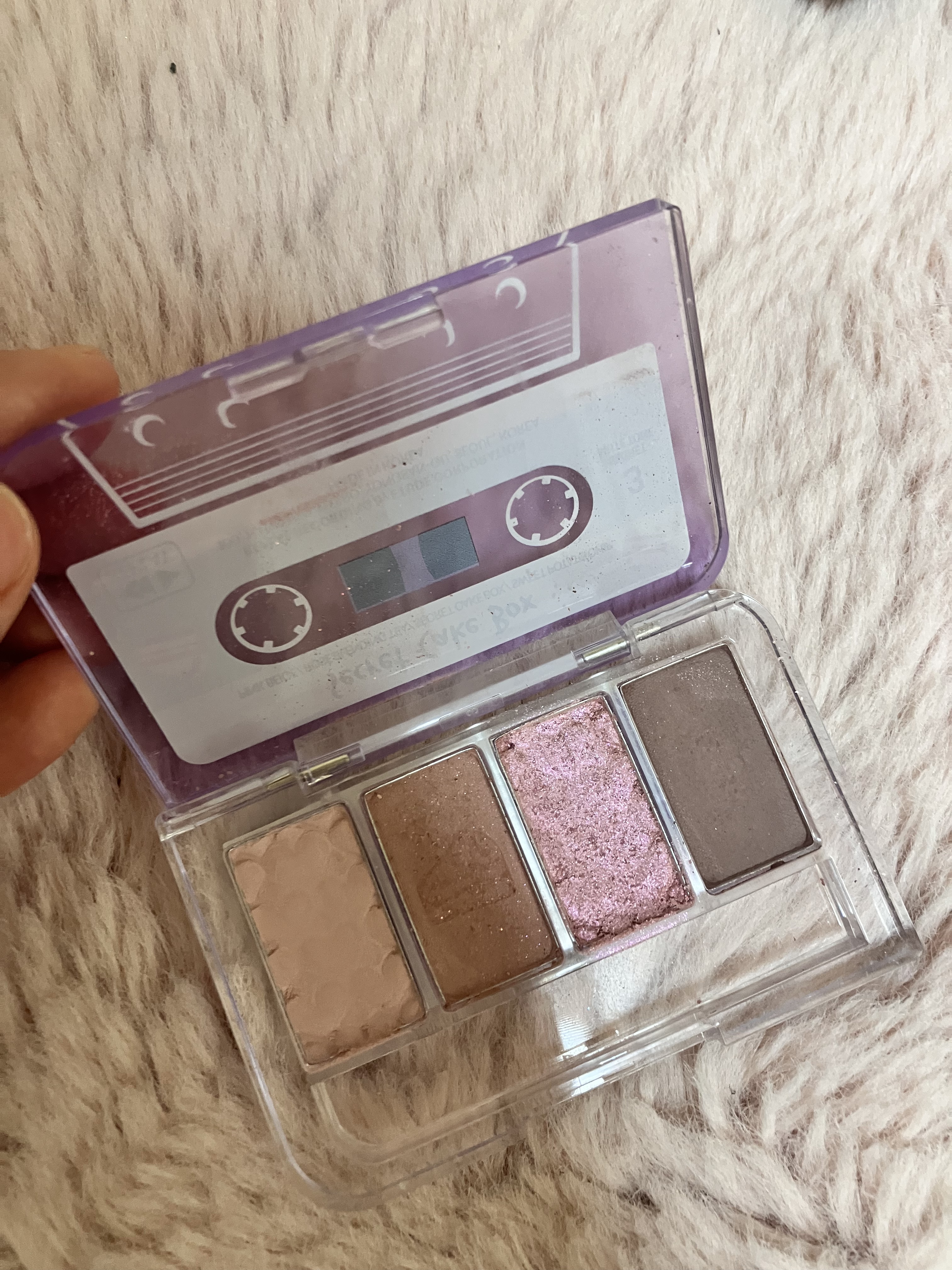 プレイカラーアイズミニ　リプレイコレクション/ETUDE/アイシャドウパレットを使ったクチコミ（1枚目）