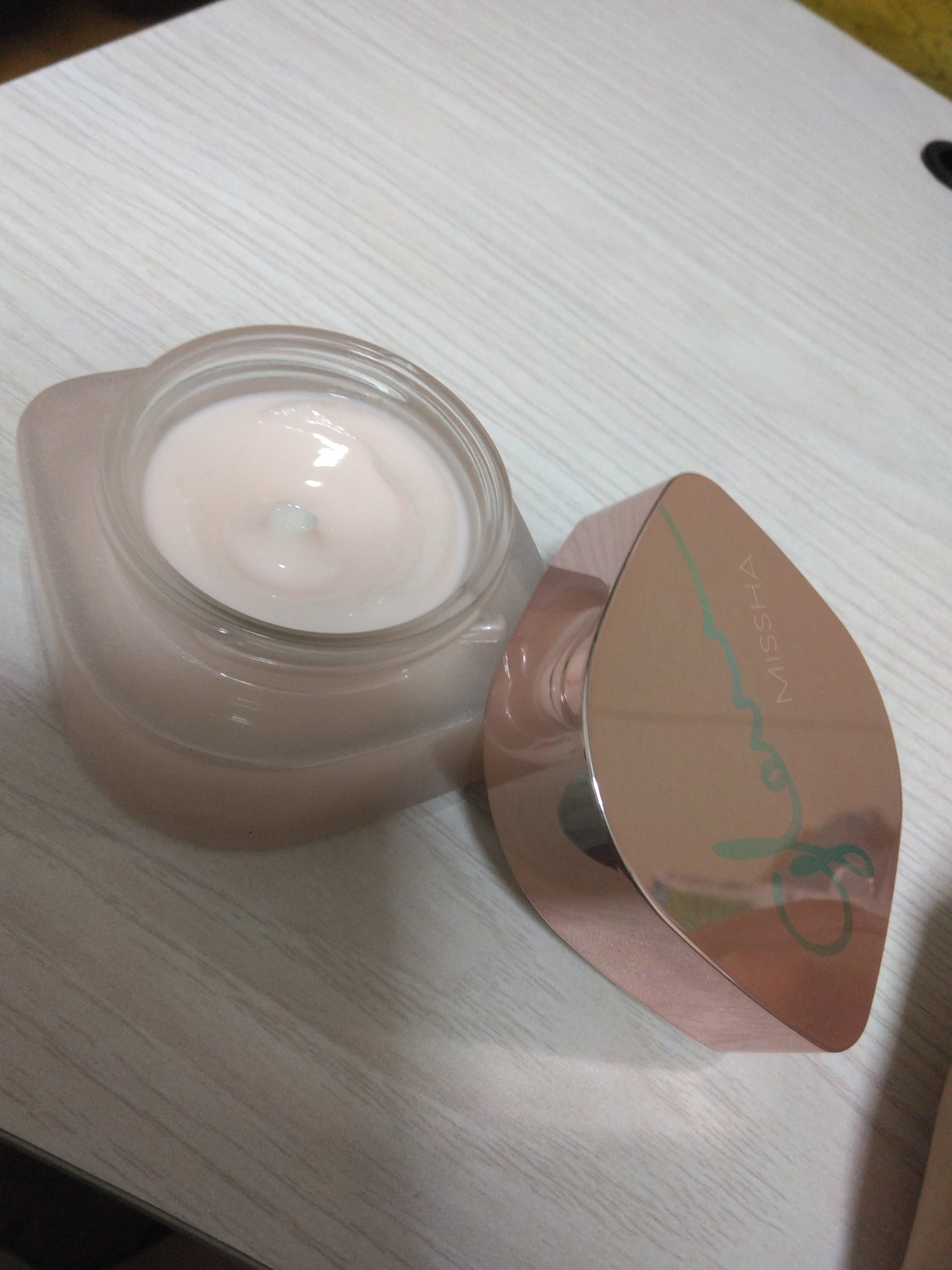 ミシャ グロウ スキンバーム（Ｒ）/MISSHA/化粧下地を使ったクチコミ（3枚目）