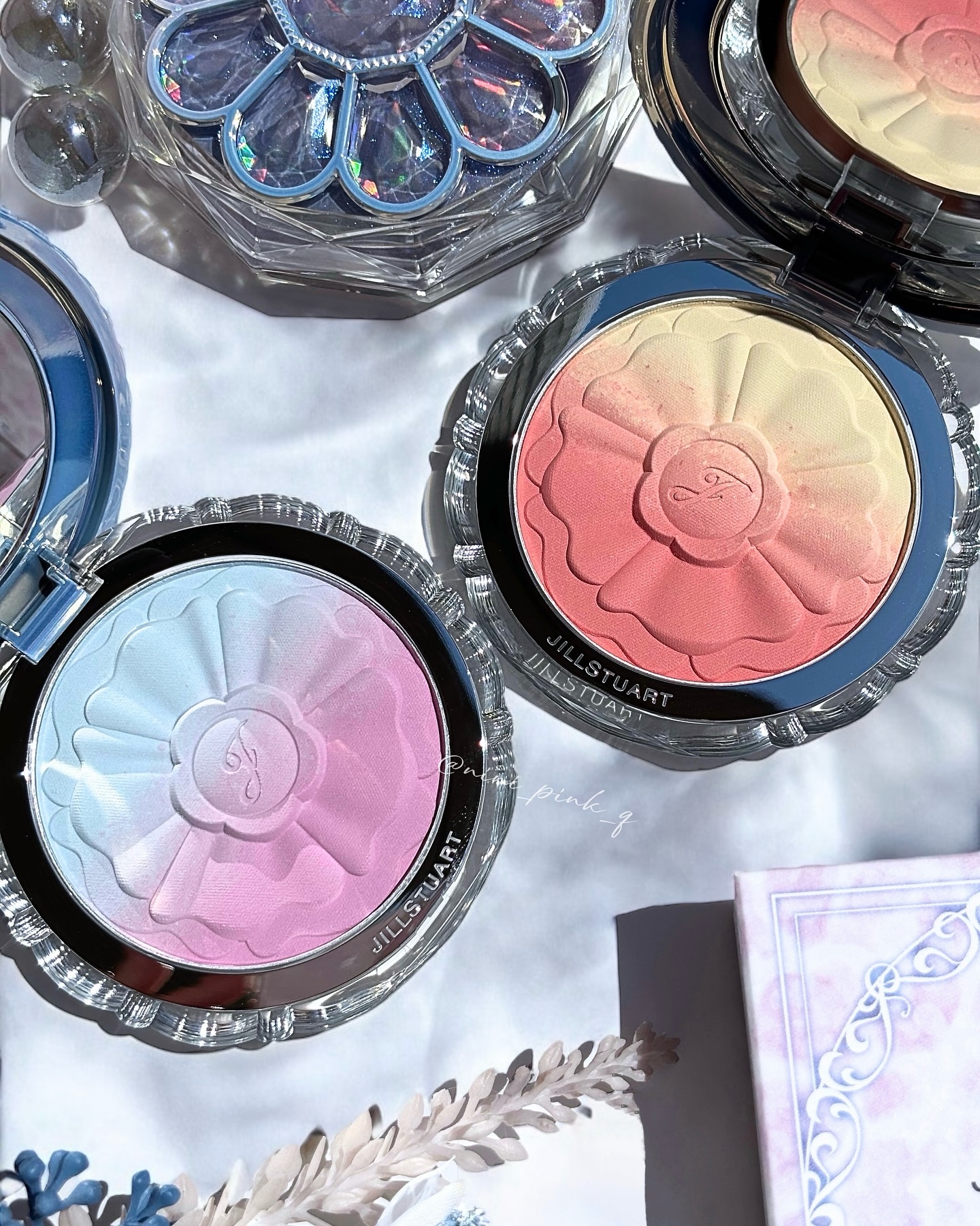 マーブル6色チークパレット jellyfish 2025年春新作パウダーチーク】ジルスチュアート パステルペタル