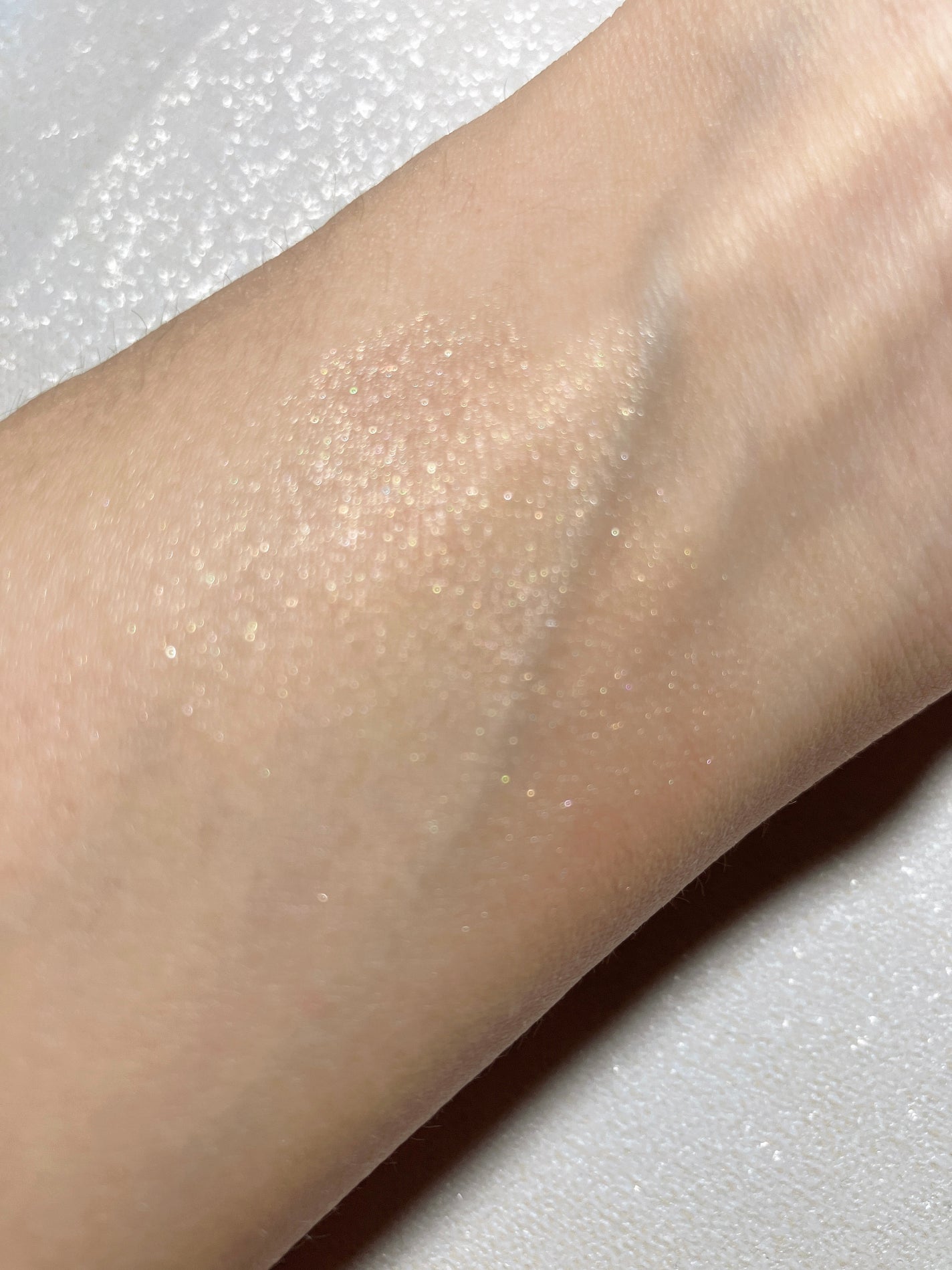 エレガンス シルキー リクイッド アイズ/Elégance/リキッドアイシャドウを使ったクチコミ(2枚目)