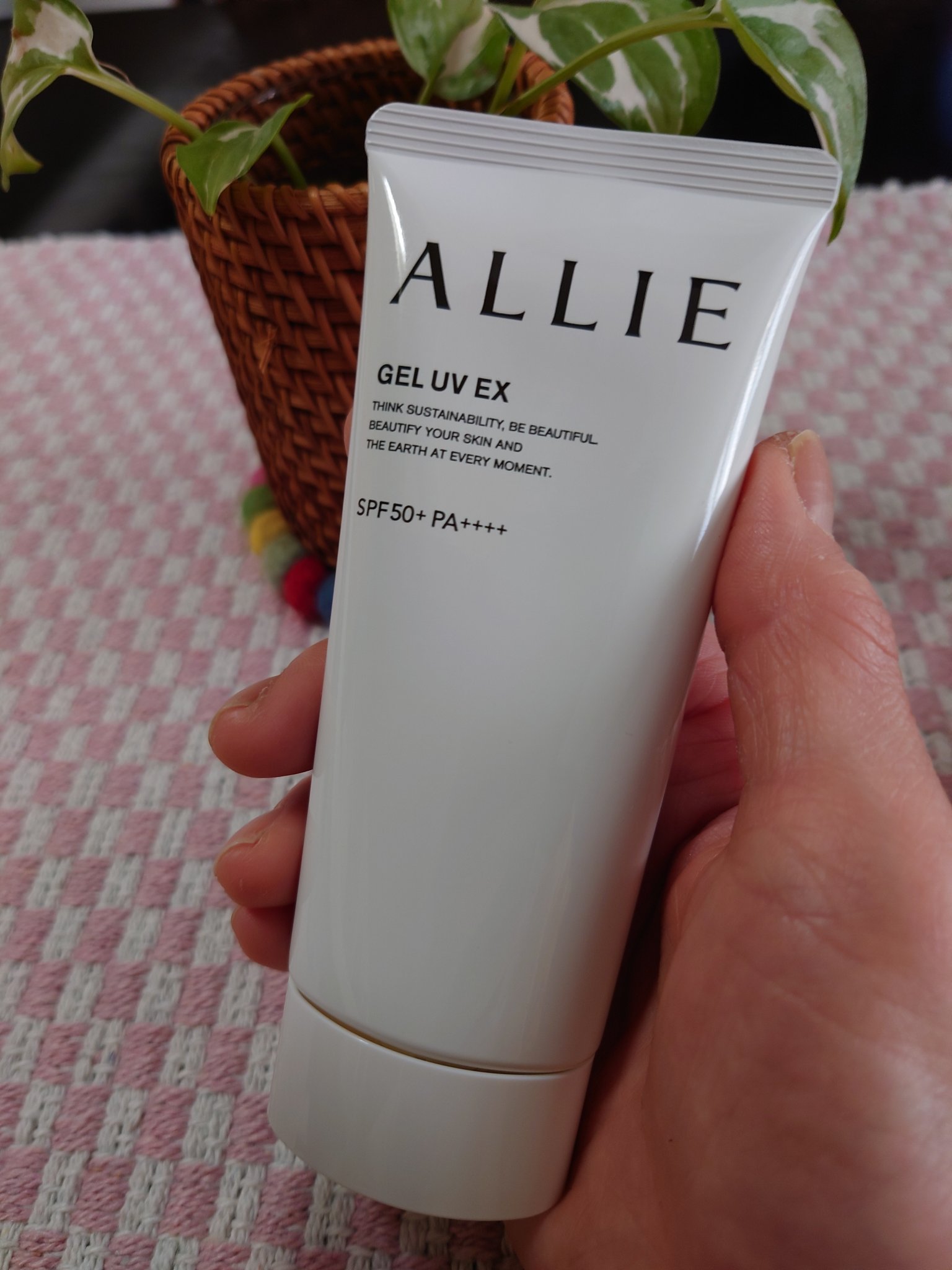 アリィー　クロノビューティ　フェイシャルジェルＵＶ　ＥＸ/アリィー/日焼け止めジェルを使ったクチコミ（2枚目）