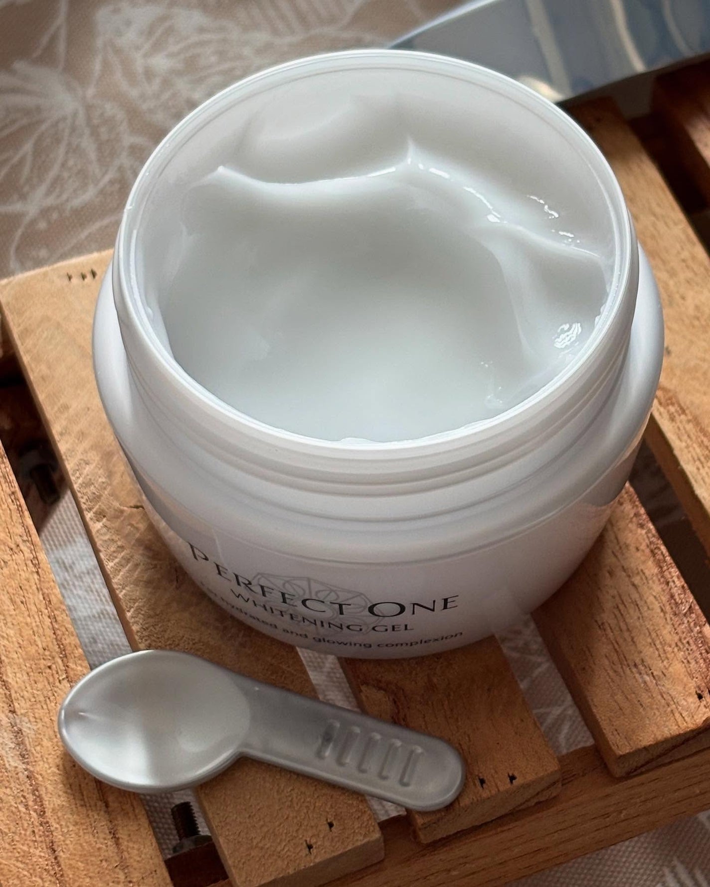 cherry on LIPS 「パーフェクトワンから商品提供いただきました@perfecton..」(3枚目)