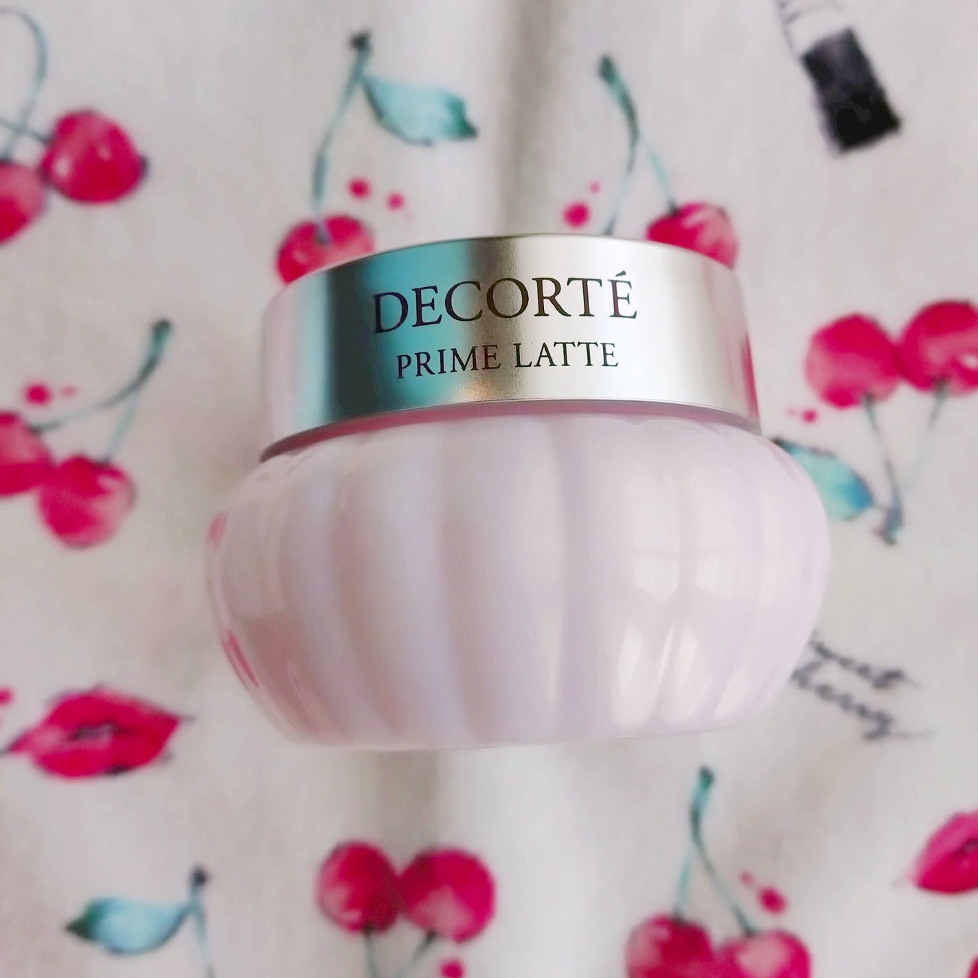 プリム ラテ クリーム/DECORTÉ/フェイスクリームを使ったクチコミ(1枚目)