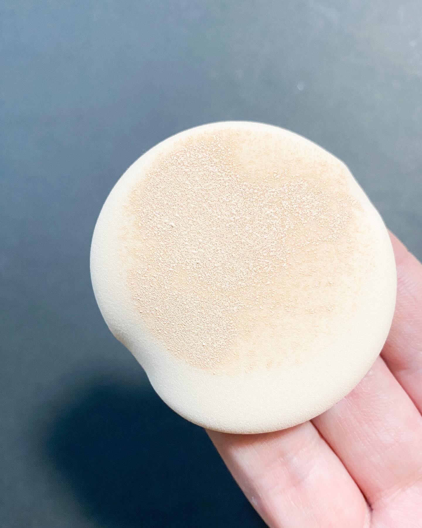 ポアパーフェクティング ミラームーンクッション/oiad/クッションファンデーションを使ったクチコミ（2枚目）