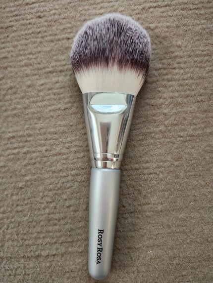 パウダーファンブラシ/ロージーローザ/メイクブラシを使ったクチコミ(1枚目)