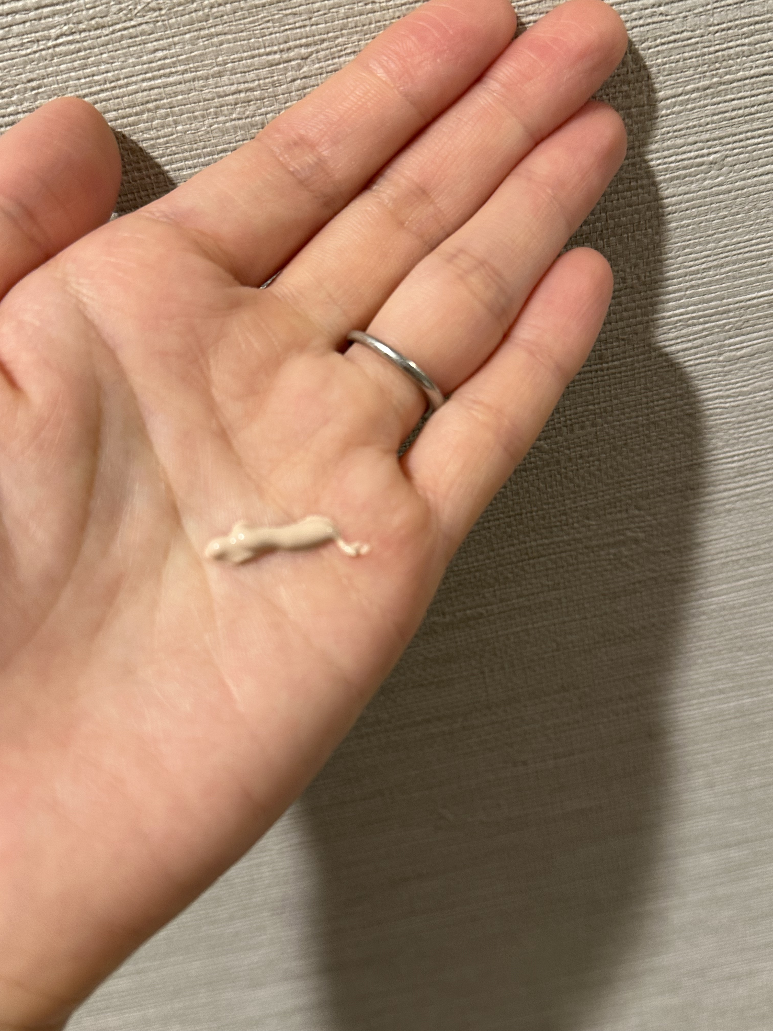 ザ・フラワーショップ　ベース ベージュ/THE FLOWER SHOP/化粧下地を使ったクチコミ（2枚目）