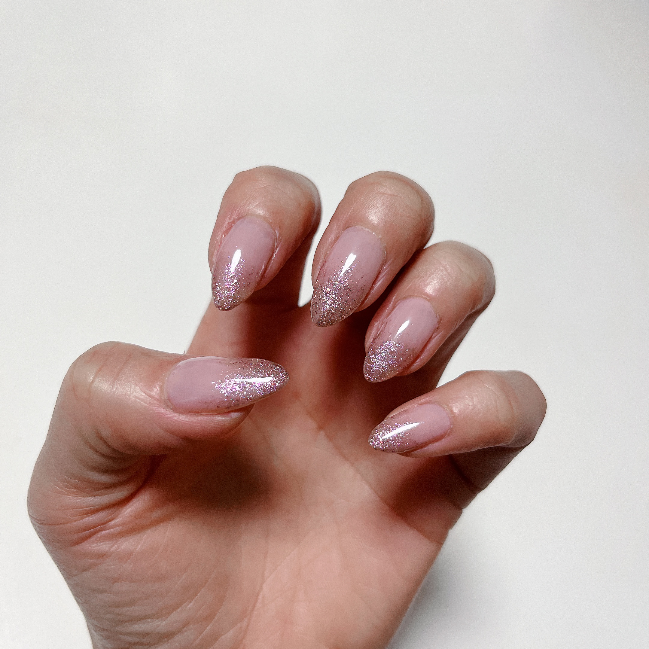 #ジェルネイル,#春ネイル,#ピンクネイル,#ラメネイルのネイルデザイン