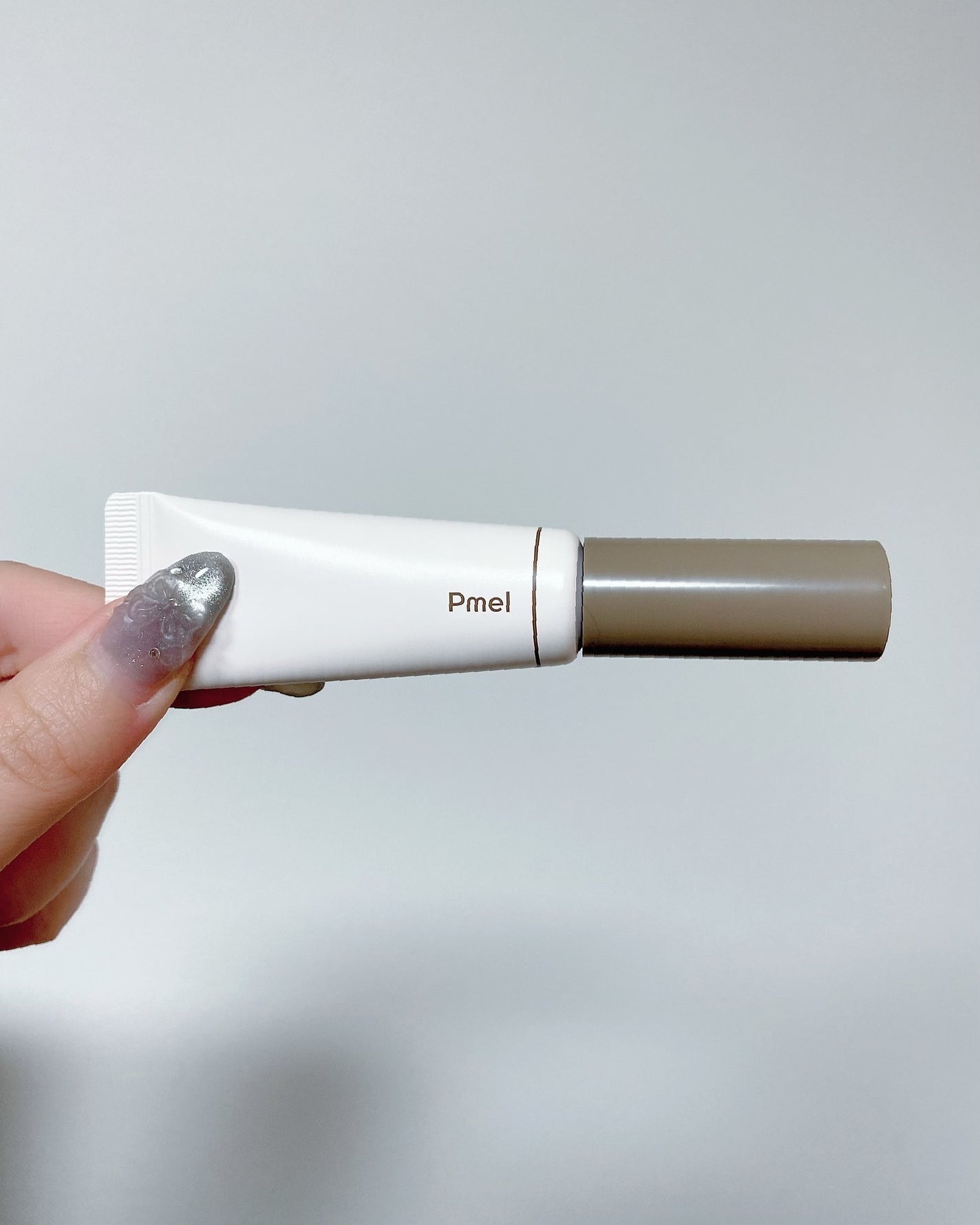 ピメル うそつき眉マスカラ マイルドベージュ/pdc/アイブロウを使ったクチコミ(2枚目)