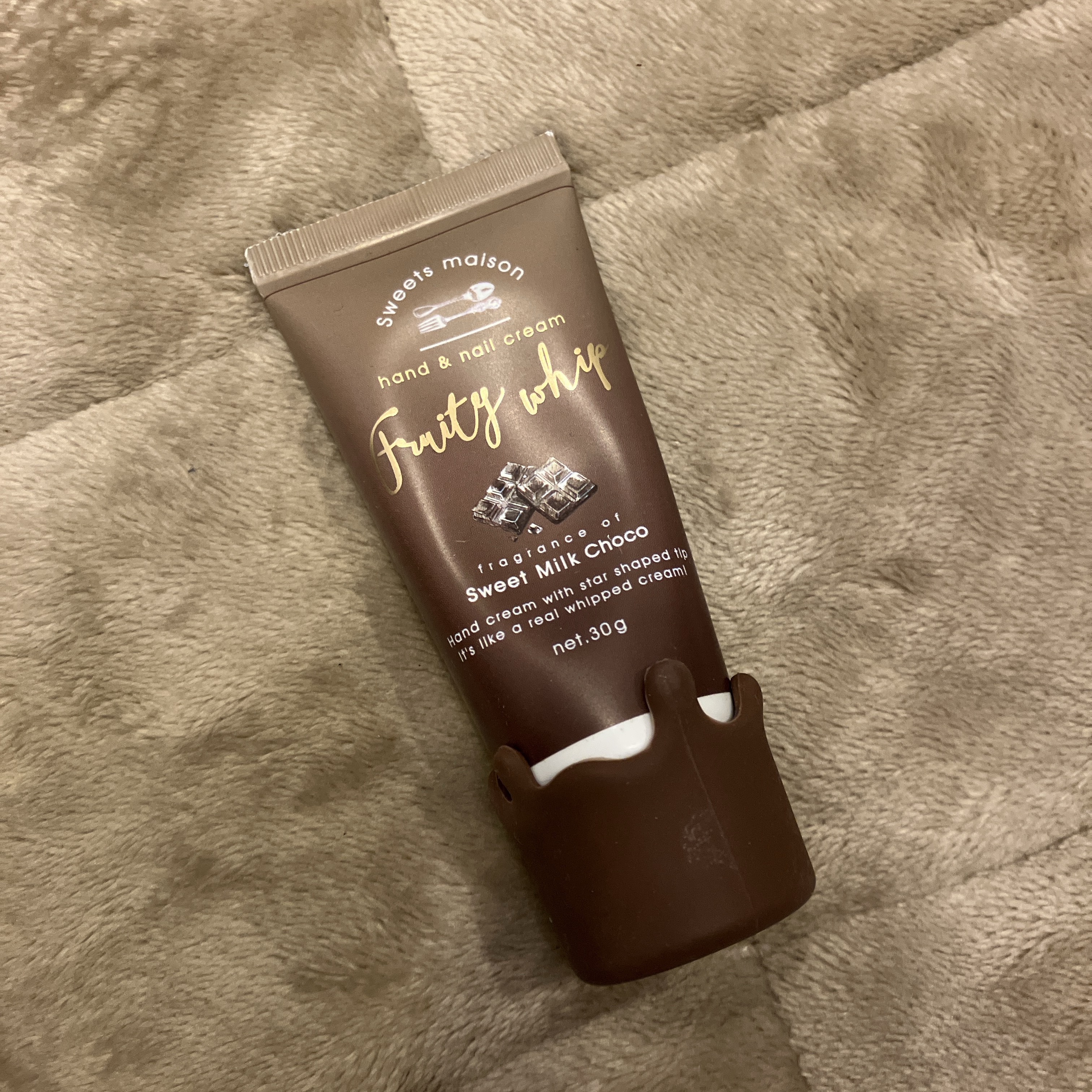 フルーティホイップハンド＆ネイルクリーム ベリータルト/スウィーツメゾン/ハンドクリームを使ったクチコミ（1枚目）