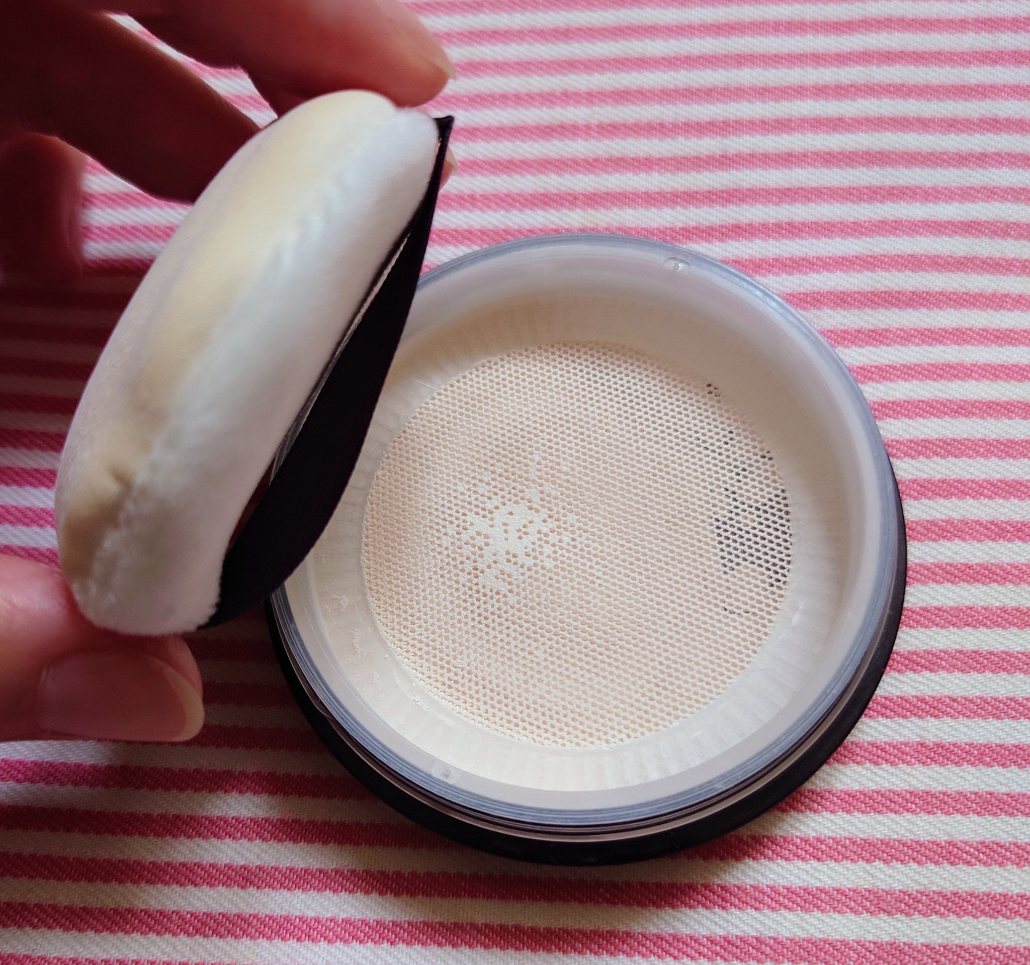 プリマヴィスタ EXマットパウダー 超オイリー肌用/プリマヴィスタ/ルースパウダーを使ったクチコミ（1枚目）