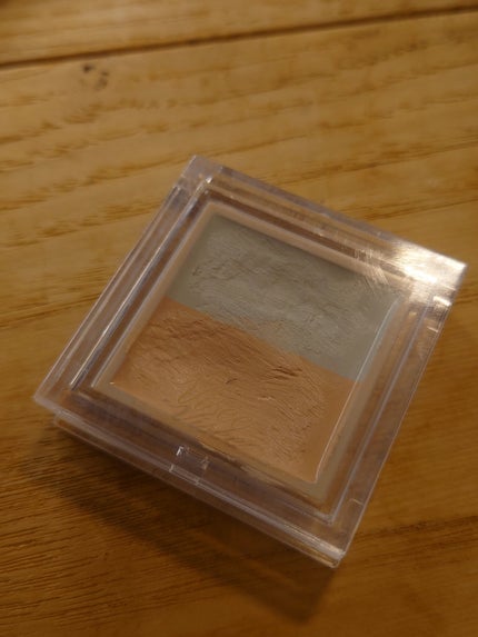 カラーデュオ トリック コンシーラー/Visée/パレットコンシーラーを使ったクチコミ(1枚目)