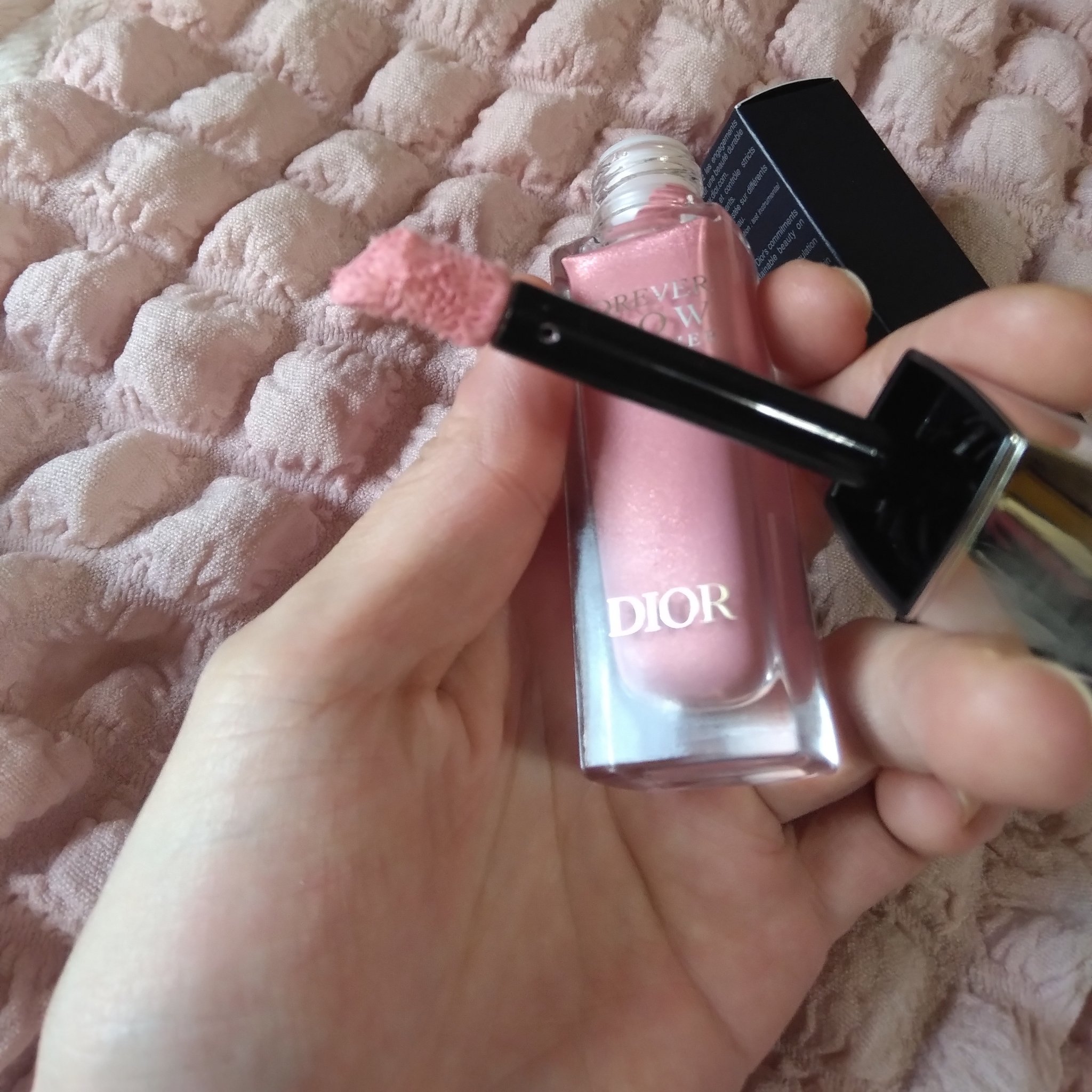 ディオールスキン フォーエヴァー グロウ マキシマイザー/Dior/ハイライトを使ったクチコミ（2枚目）