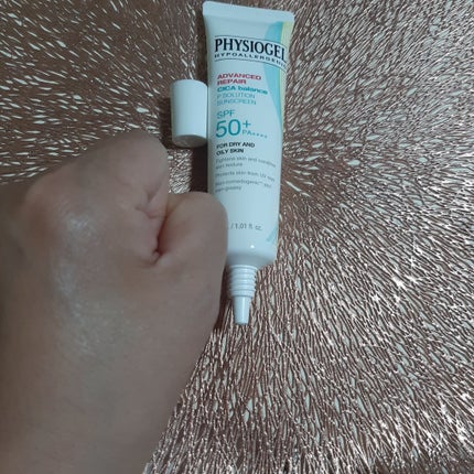 アドバンスドリペア シカ バランス Pソリューション サンスクリーン/PHYSIOGEL/日焼け止めクリームを使ったクチコミ(3枚目)