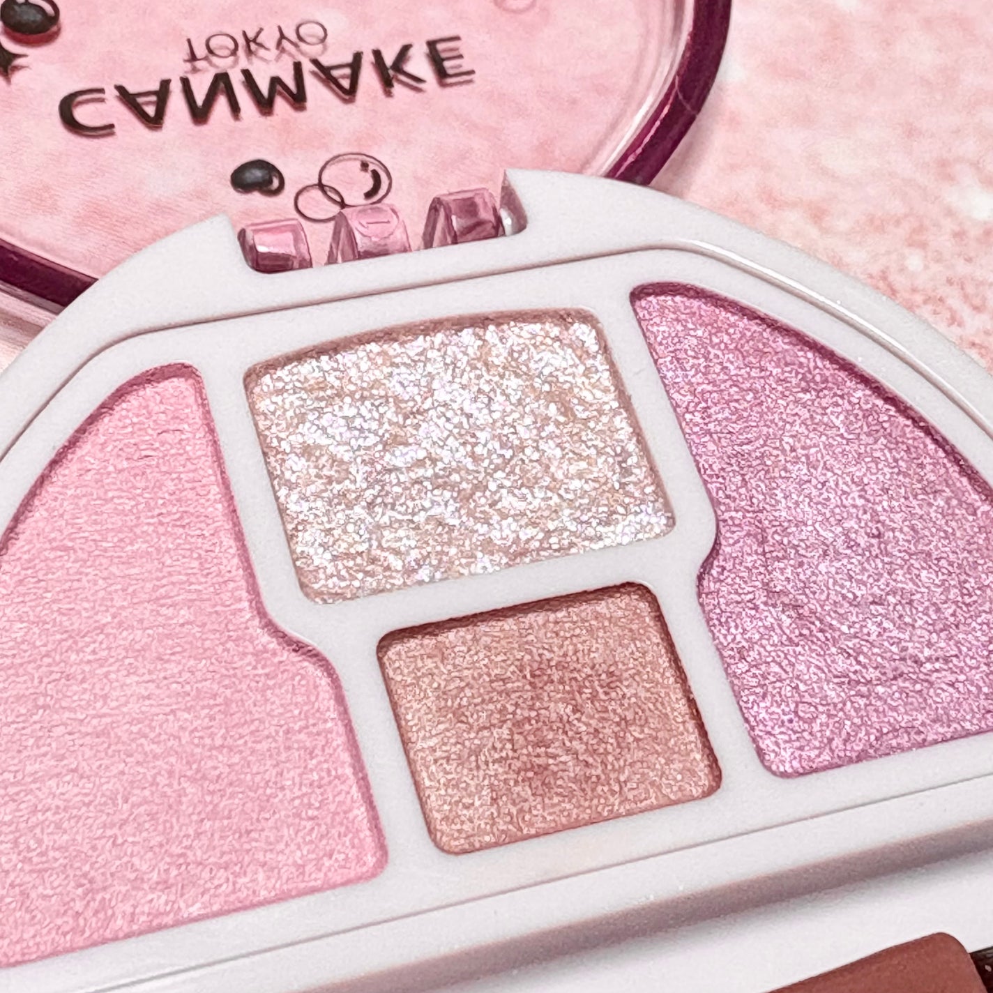 プランぷくコーデアイズ/キャンメイク/パウダーアイシャドウを使ったクチコミ(3枚目)