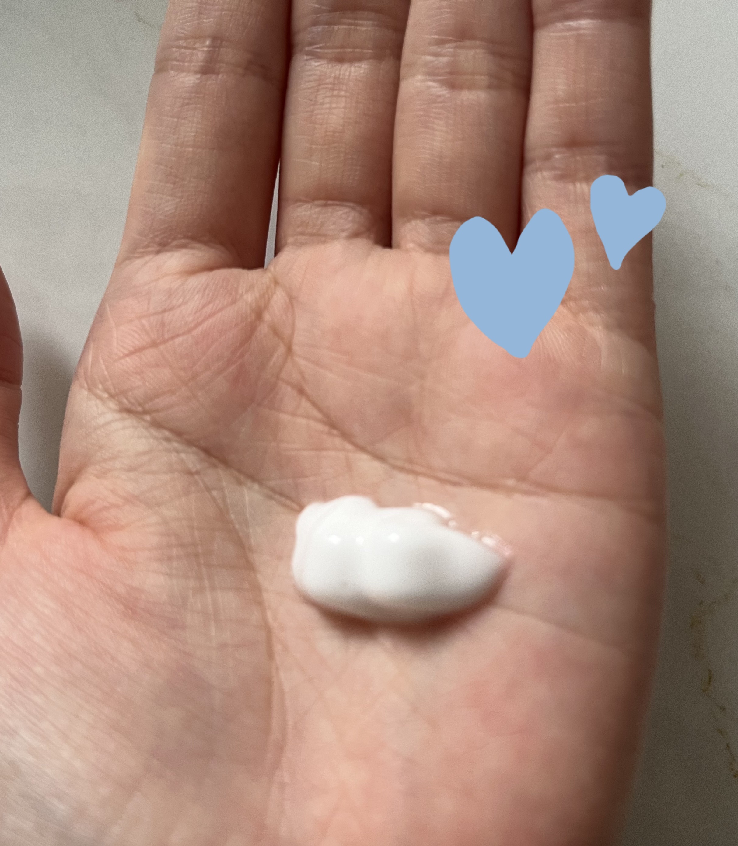 バイブラント ラディアンス　アロマミルク/ジョンソンボディケア/ボディミルクを使ったクチコミ（2枚目）